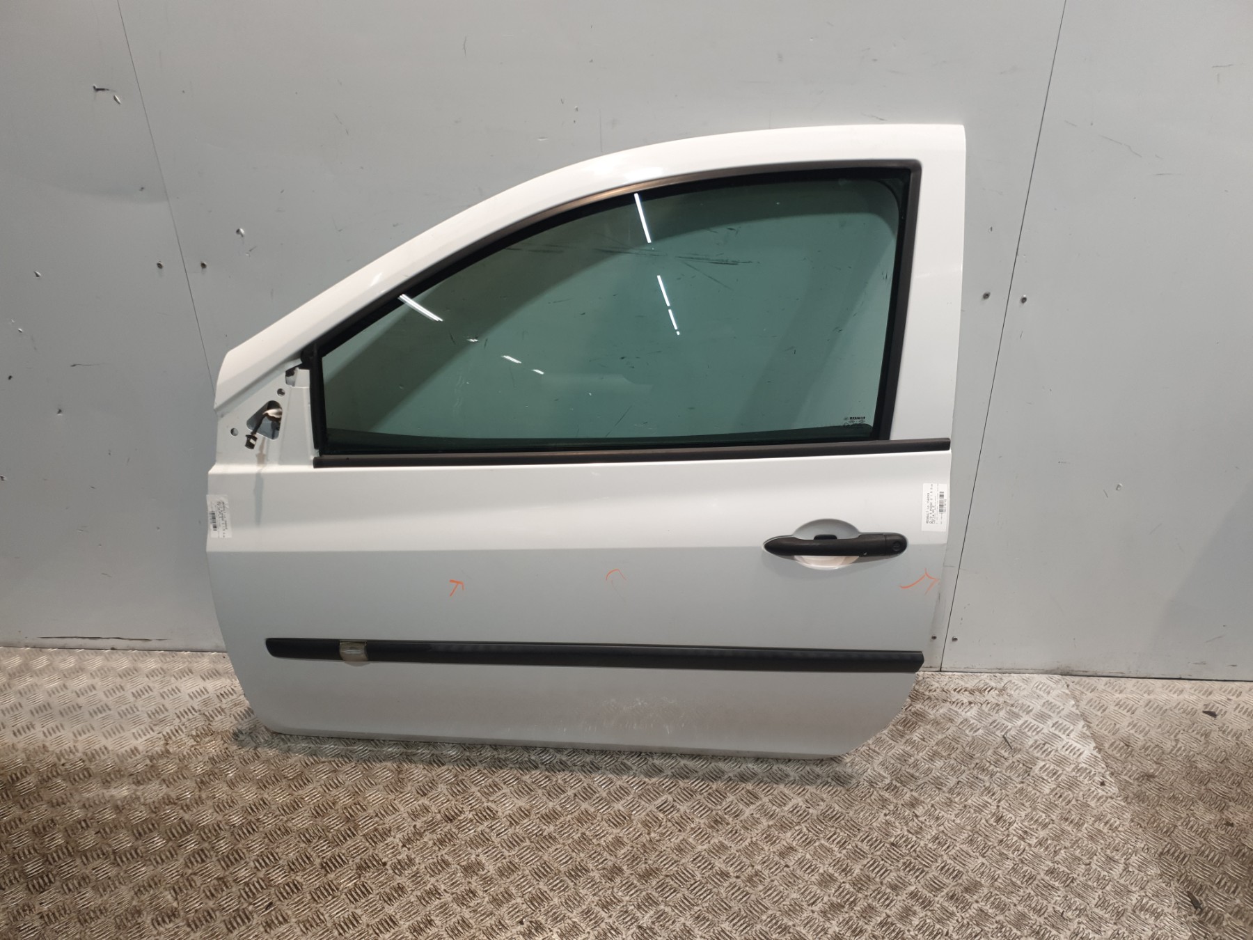 Porte avant gauche renault clio 3 phase 2