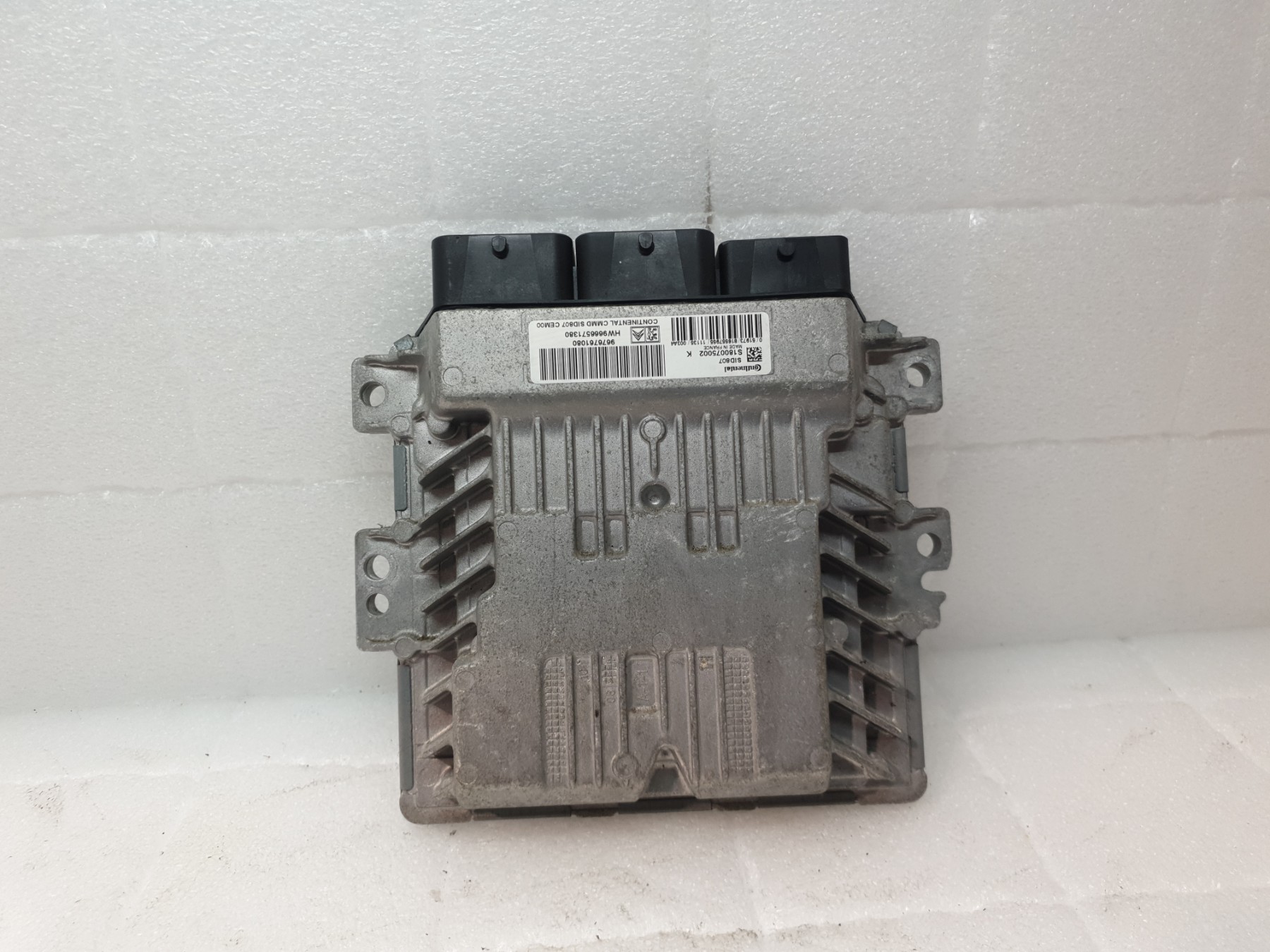 Calculateur peugeot 3008 1 phase 1