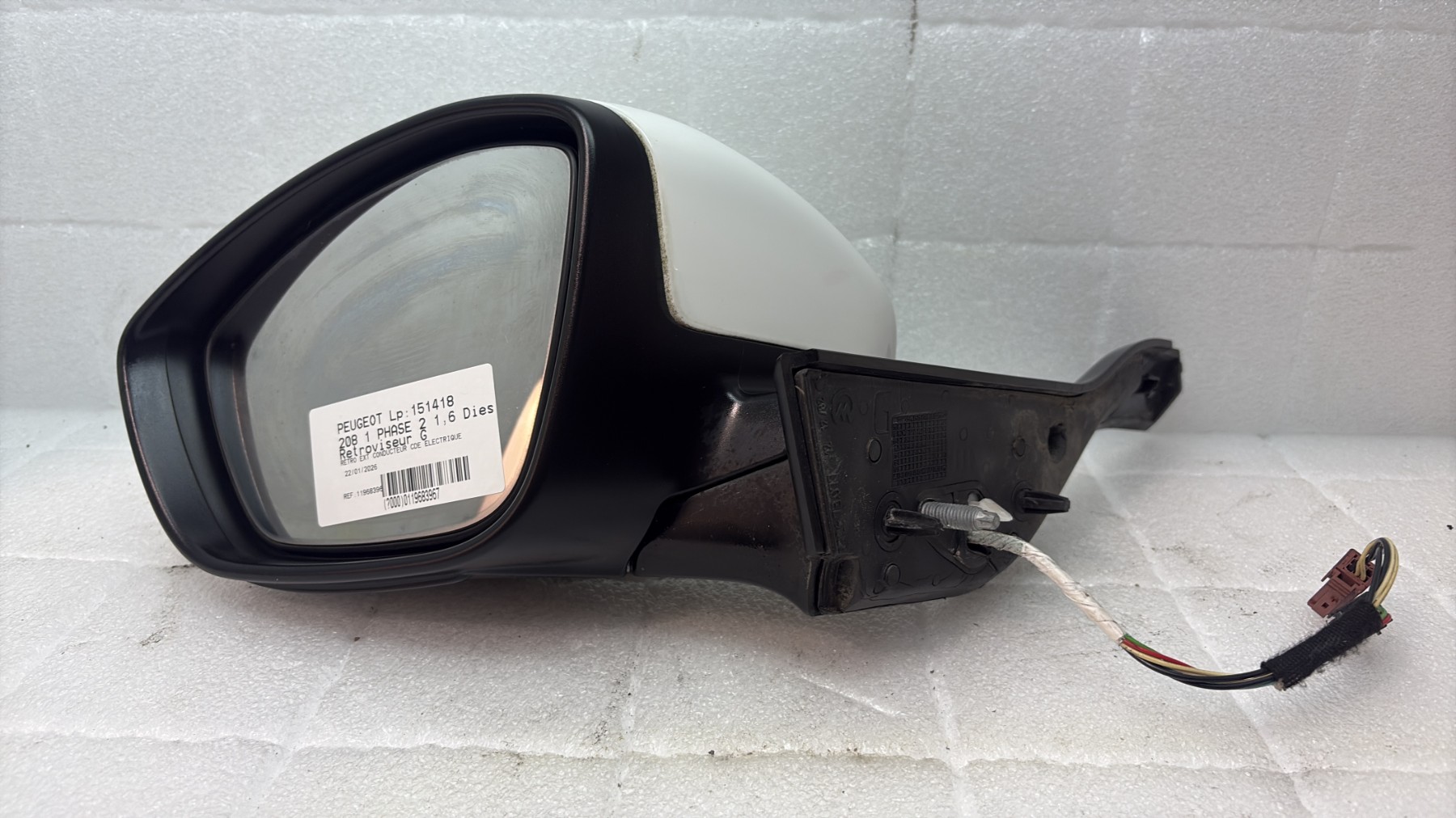 Retroviseur gauche peugeot 208 1 phase 2