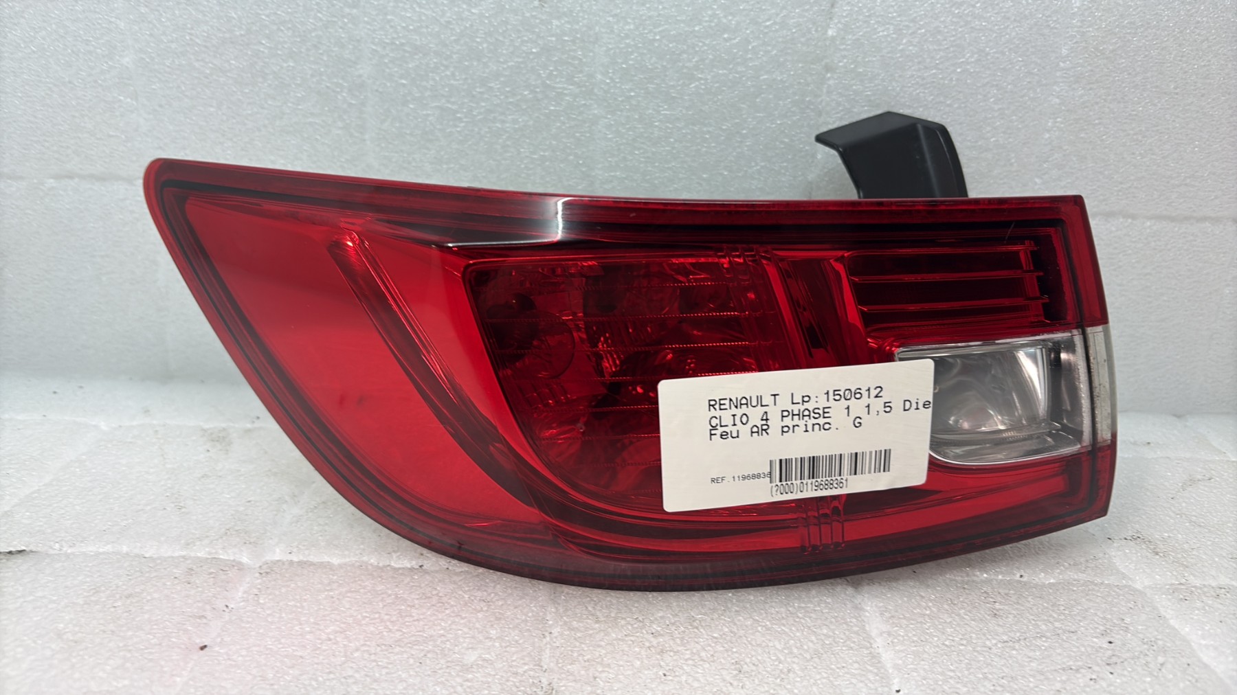 Feu arriere principal gauche (feux) renault clio 4 phase 1