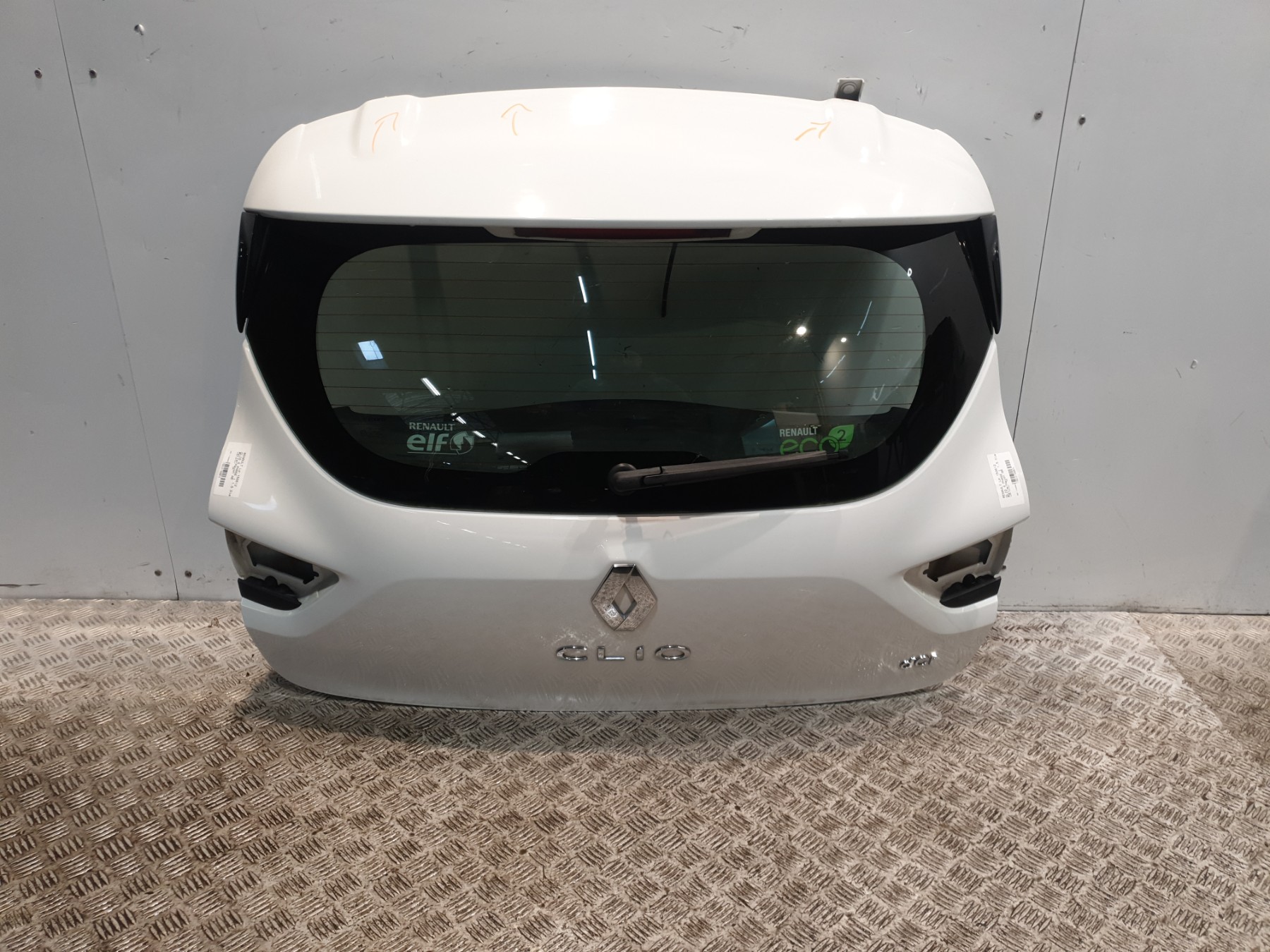 Malle/Hayon arriere renault clio 4 phase 1