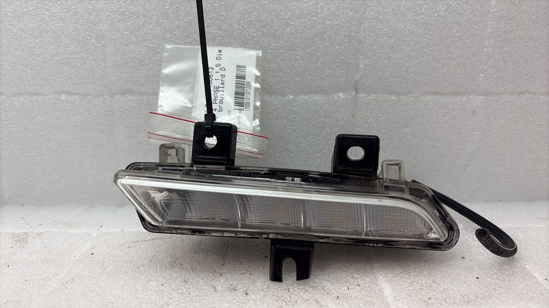 Anti brouillard droit (feux) renault clio 4 phase 1