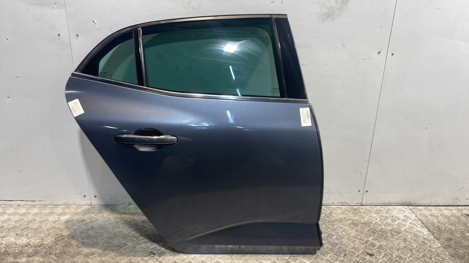 Porte arriere droit renault megane 4 phase 1