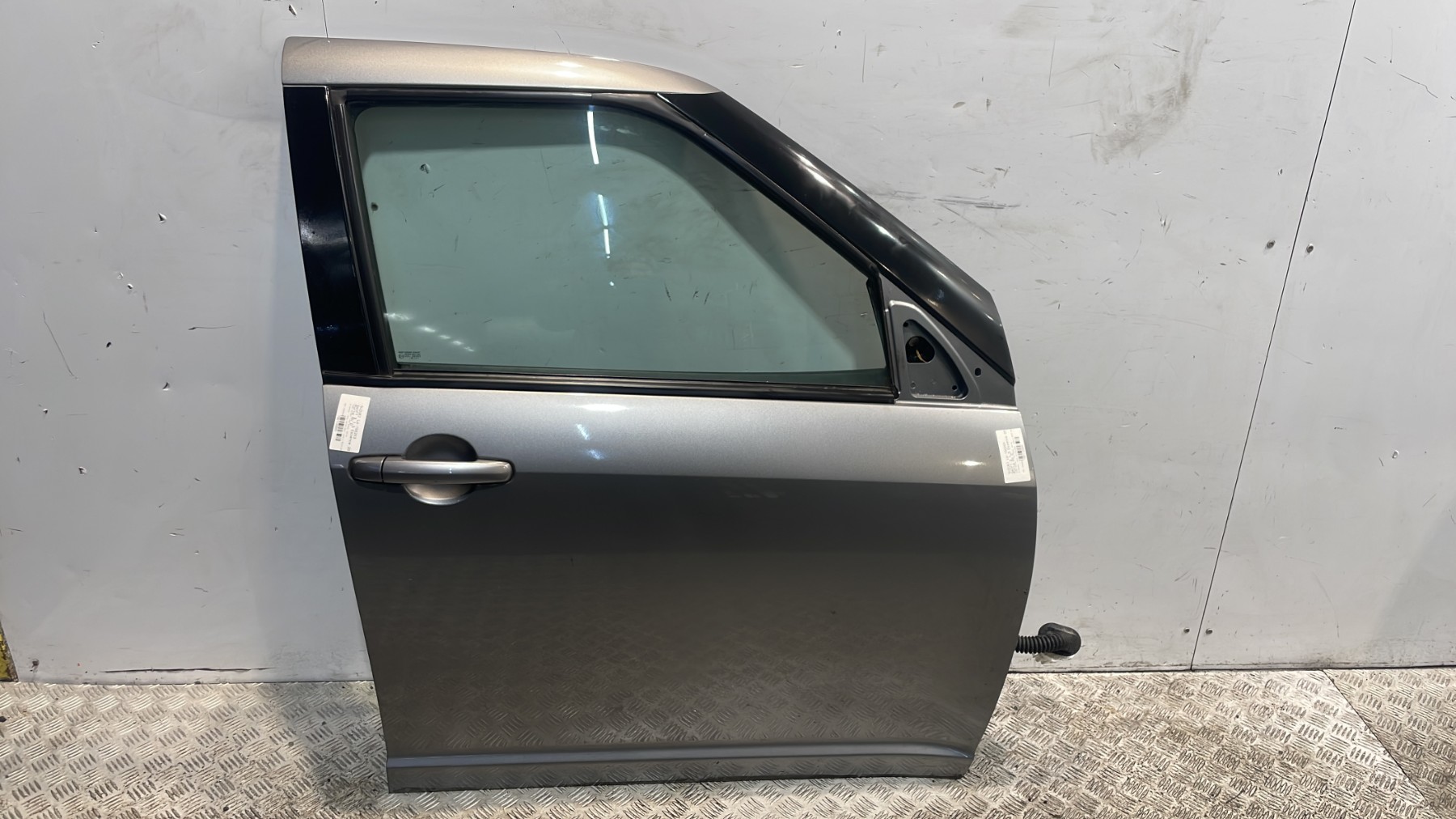 Porte avant droit suzuki swift 3