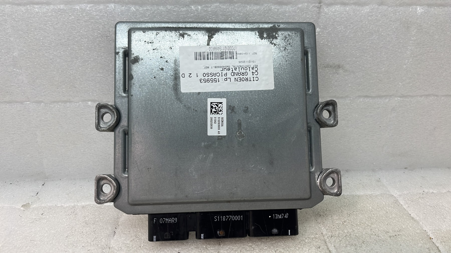 Calculateur citroen c4 grand picasso 1