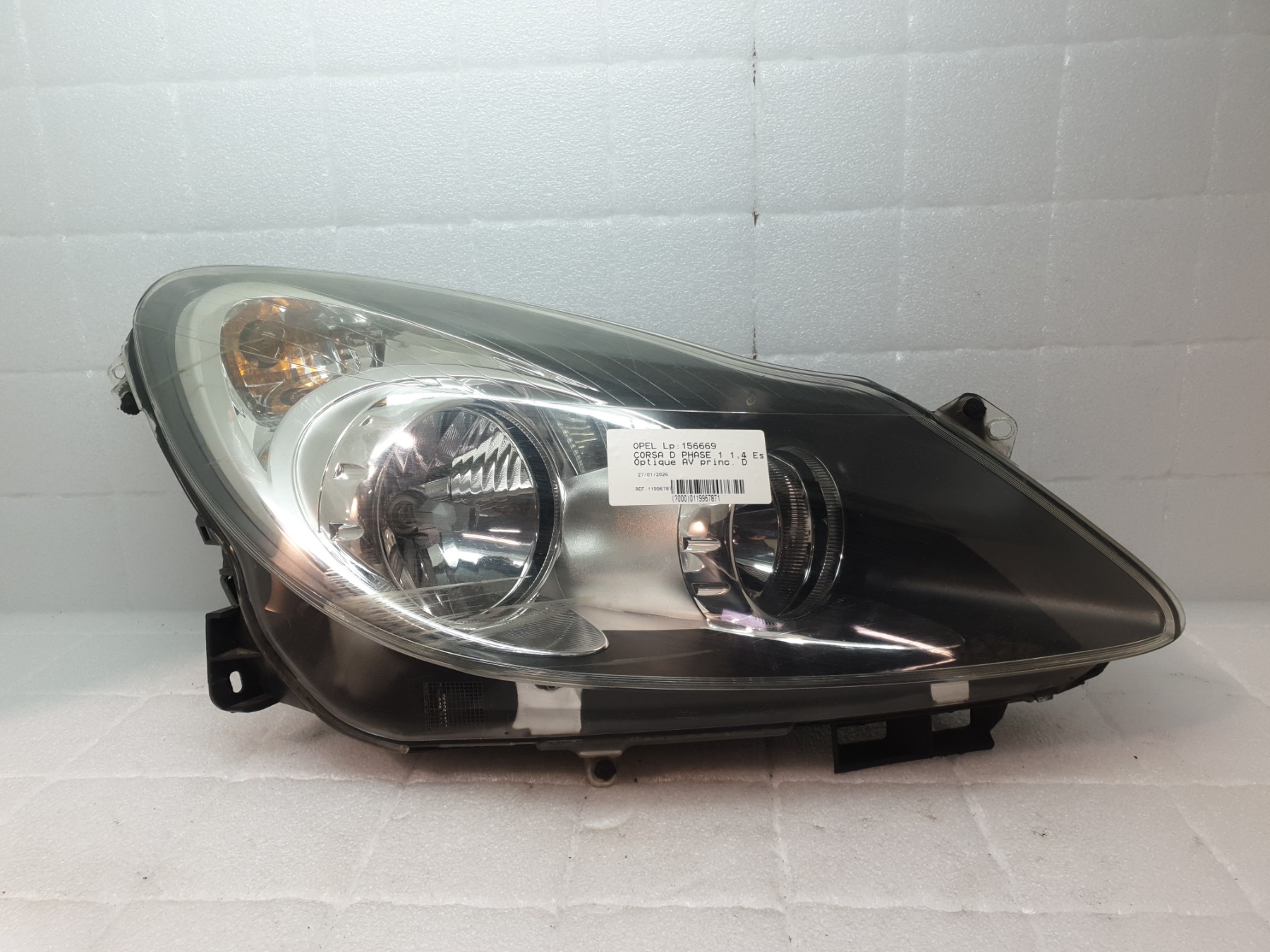 Optique avant principal droit (feux)(phare) opel corsa d phase 1