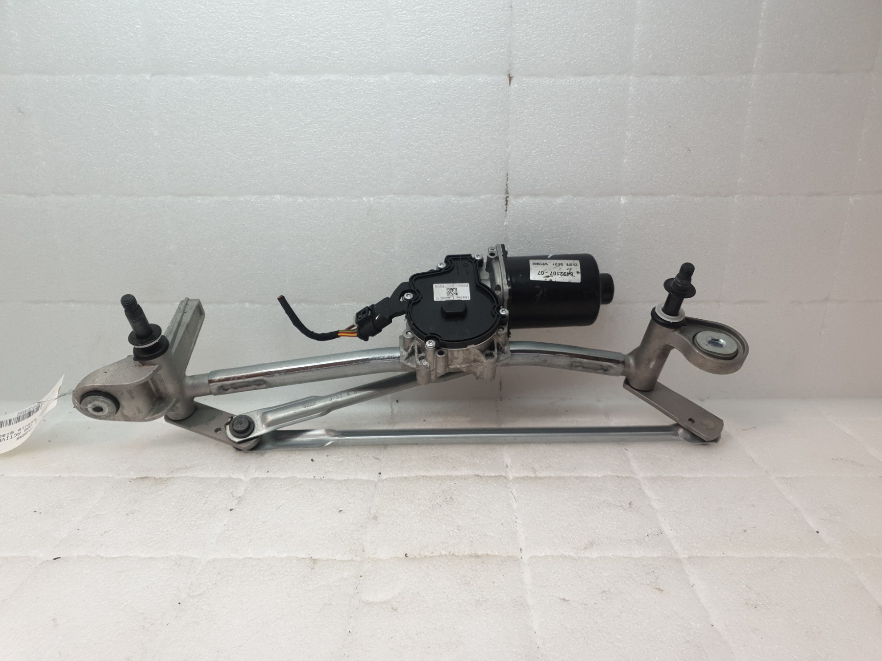 Moteur essuie glace avant bmw serie 2 u06 active tourer