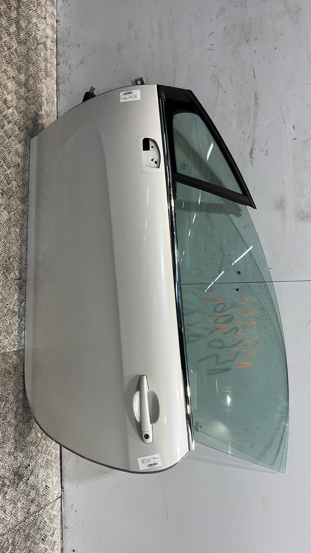 Porte avant gauche peugeot 308 1 phase 1 cabriolet