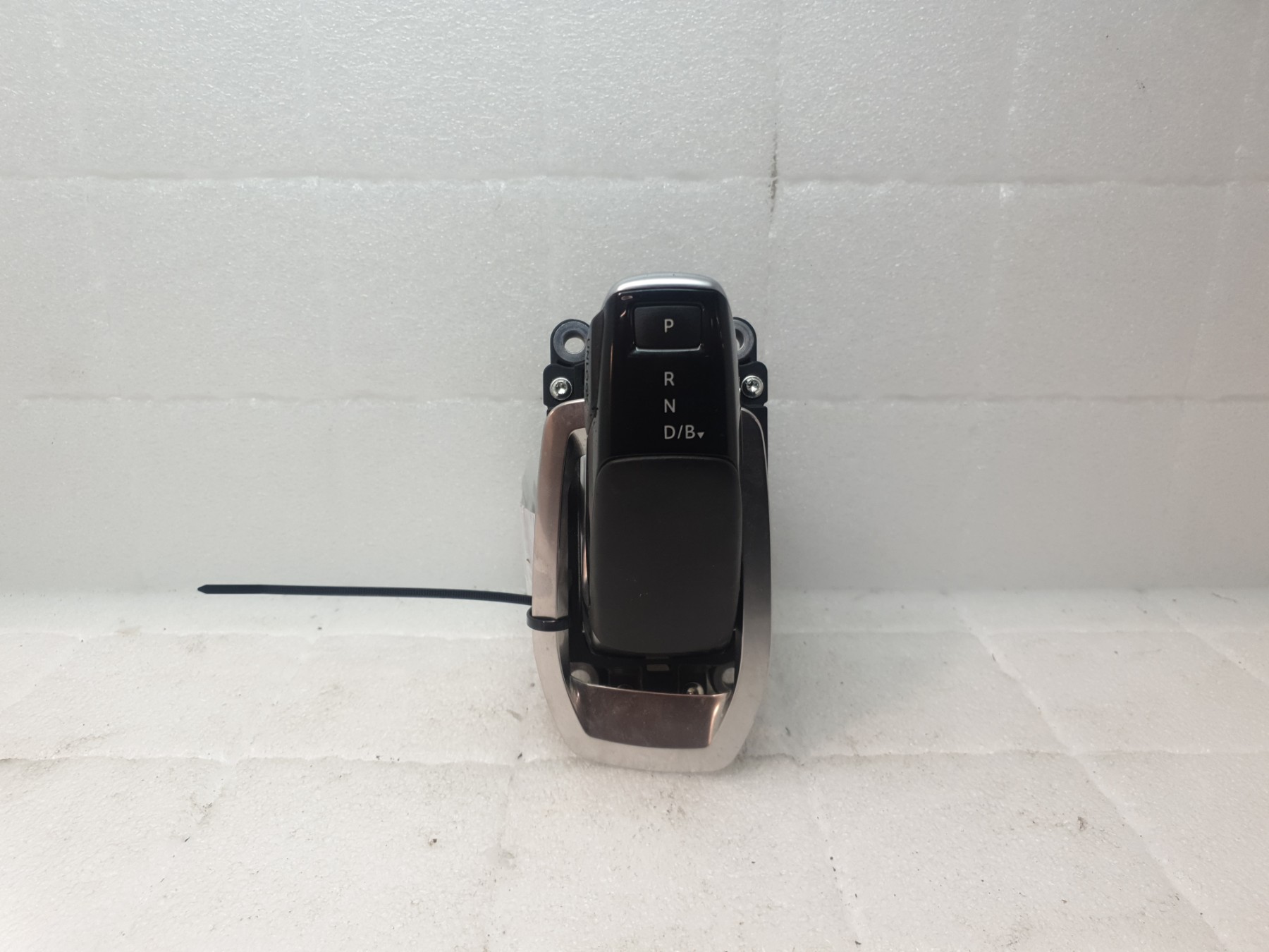 Selecteur boite de vitesse peugeot 208 2