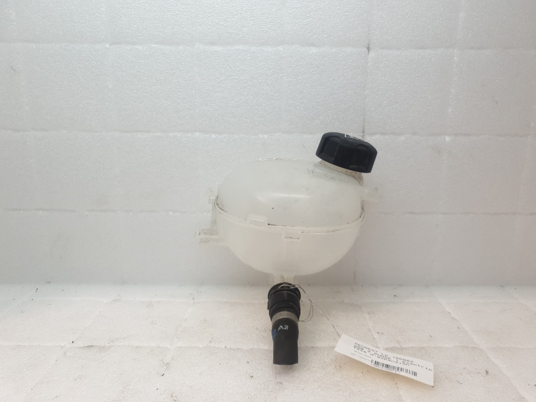 Vase d'expansion peugeot 208 2 phase 1