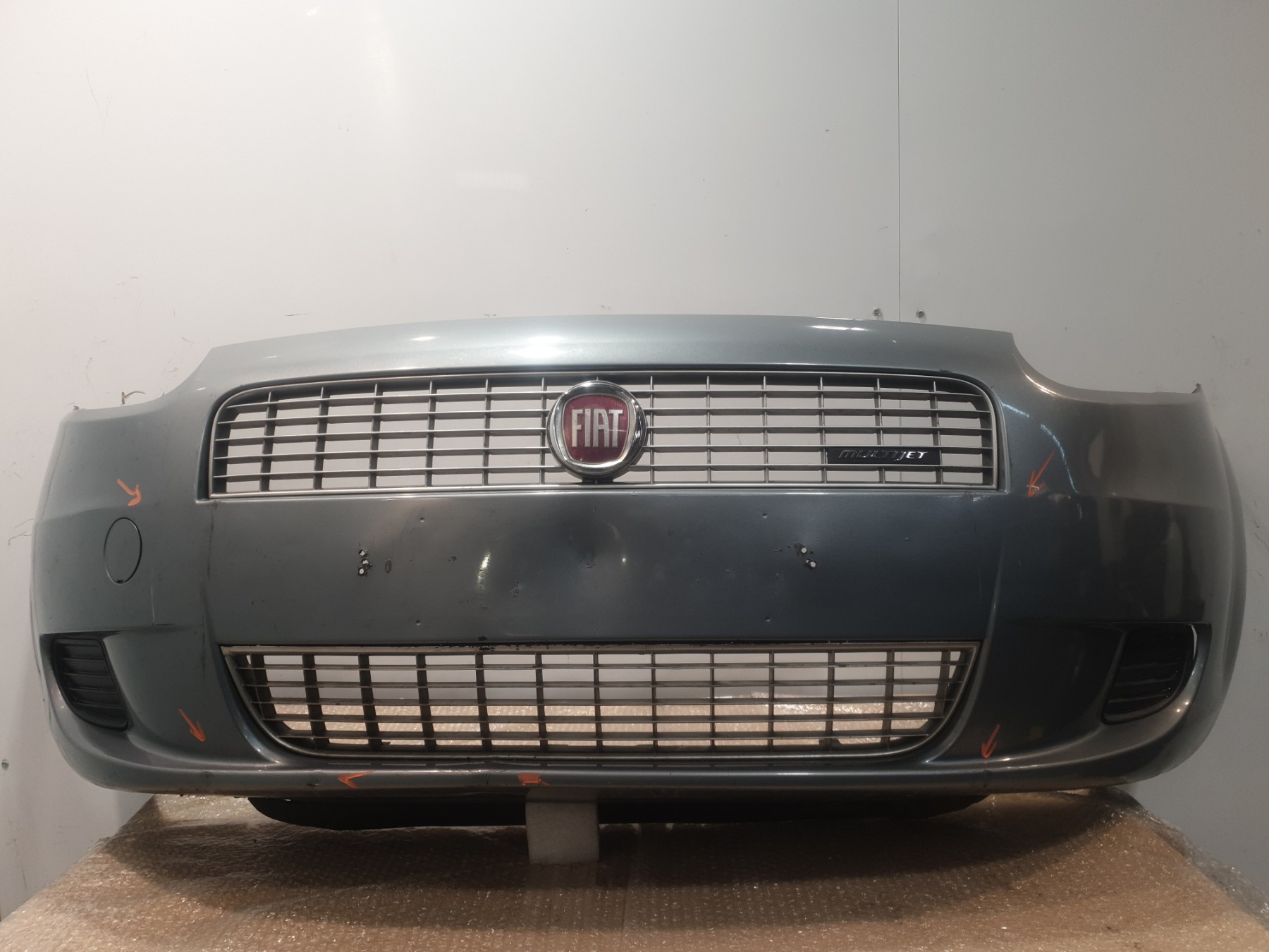 Pare choc avant fiat grande punto