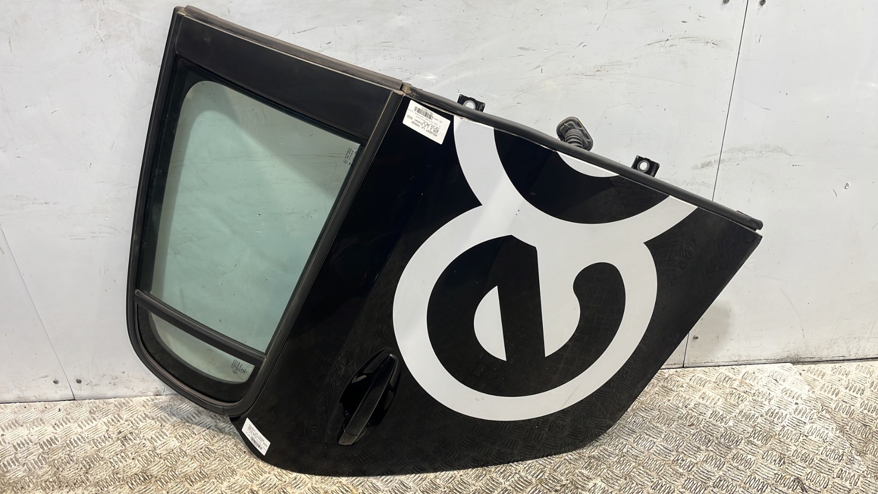 Porte arriere droit peugeot 208 2