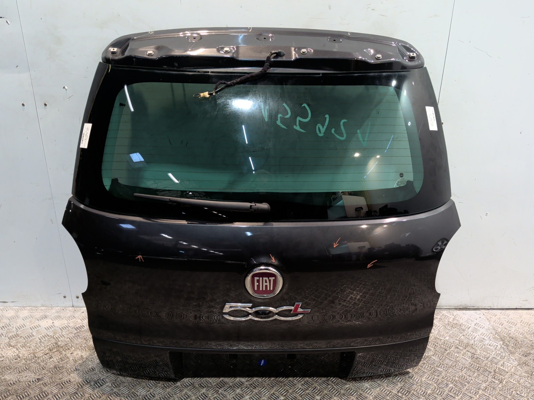 Malle/Hayon arriere fiat 500l phase 2