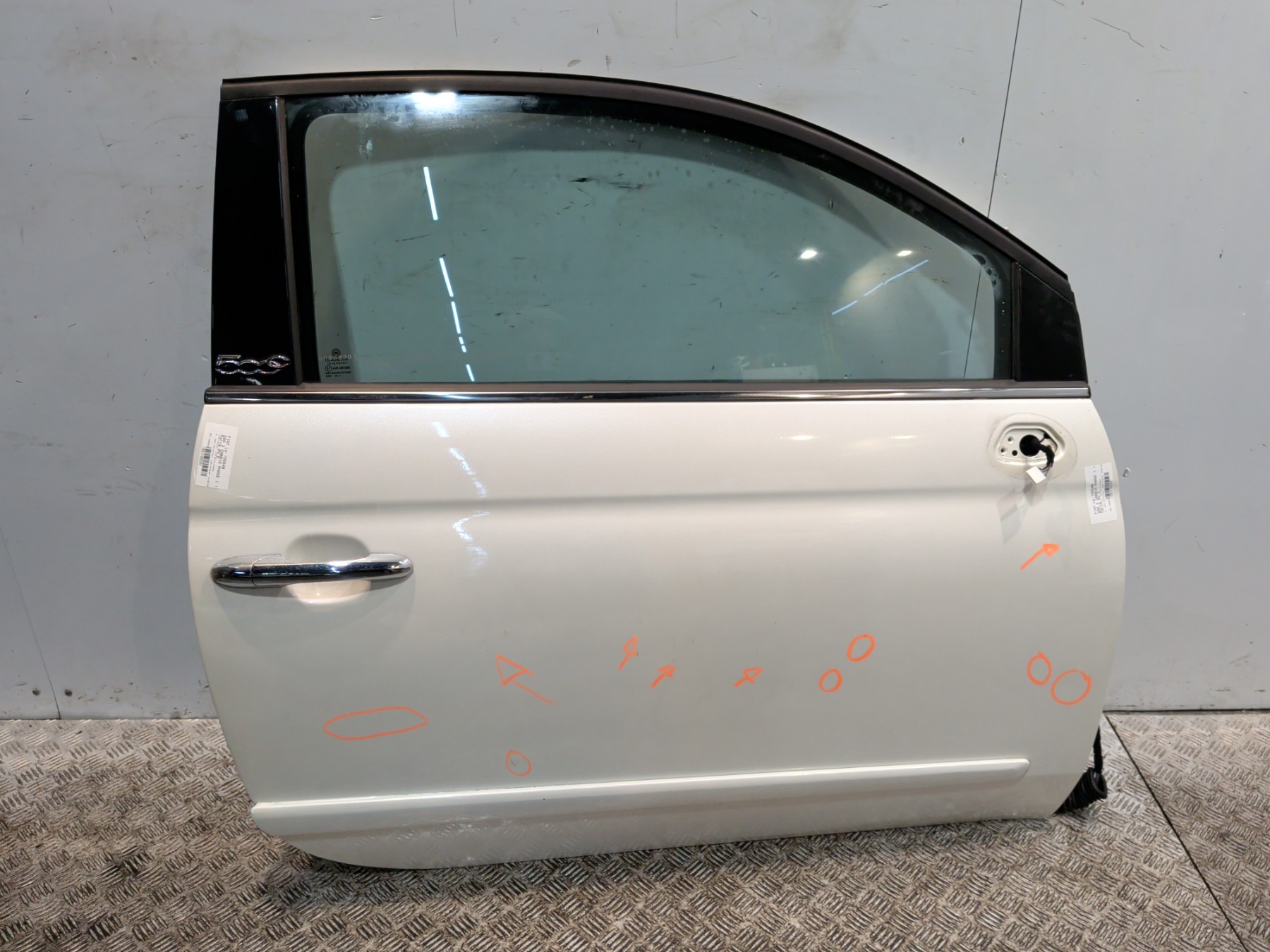 Porte avant droit fiat 500 2 cabrio phase 1