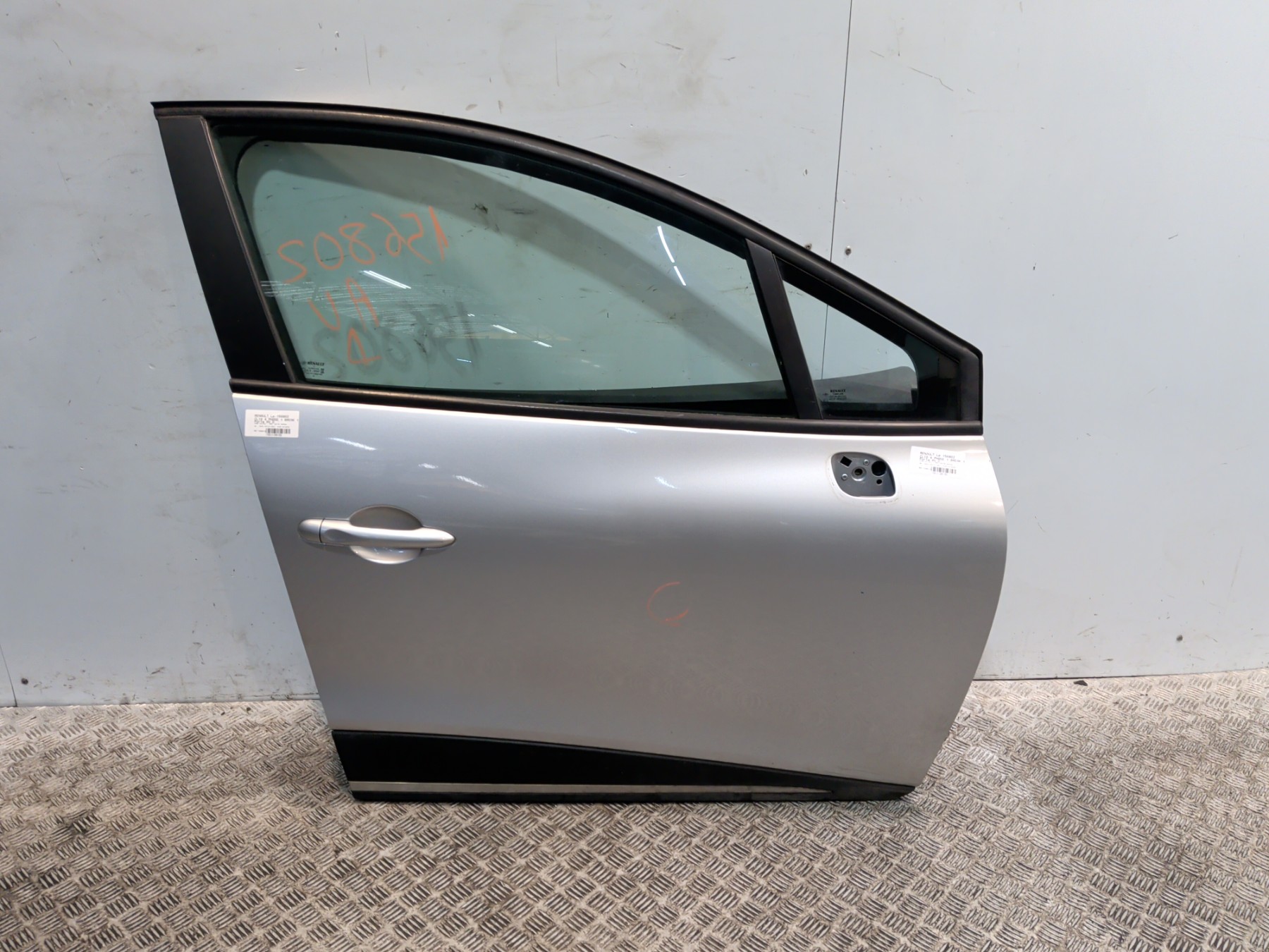 Porte avant droit renault clio 4 phase 1 break