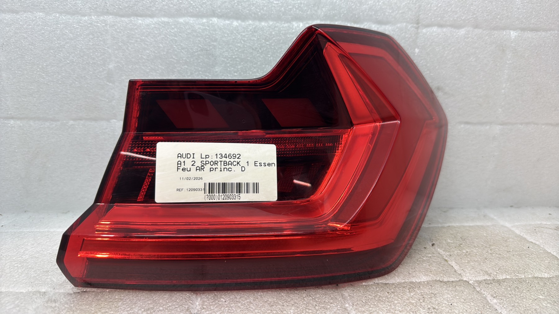 Feu arriere principal droit (feux) audi a1 2 sportback