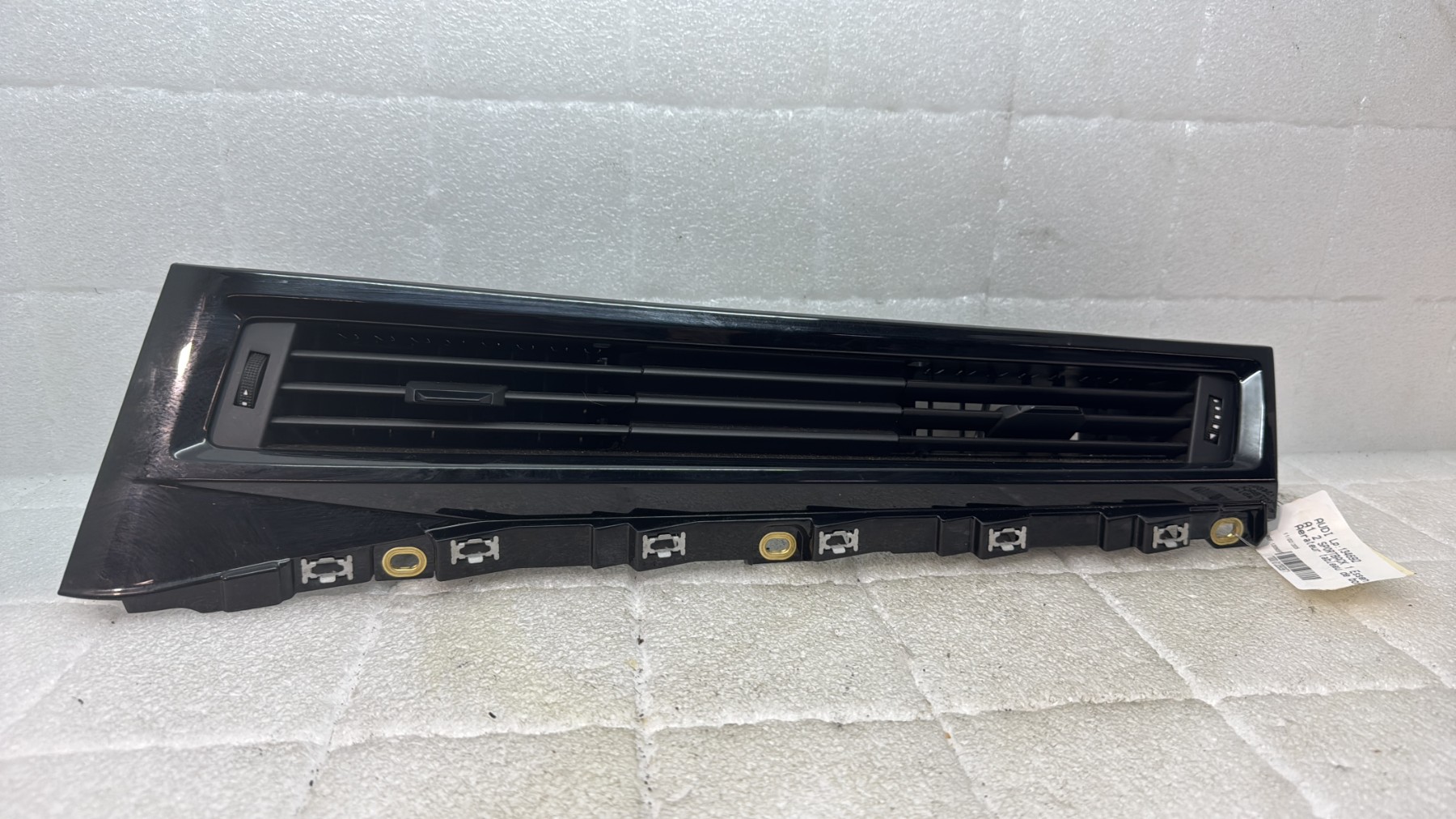 Aerateur tableau de bord audi a1 2 sportback