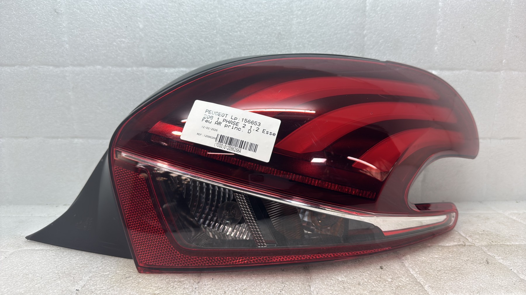 Feu arriere principal droit (feux) peugeot 208 1 phase 2