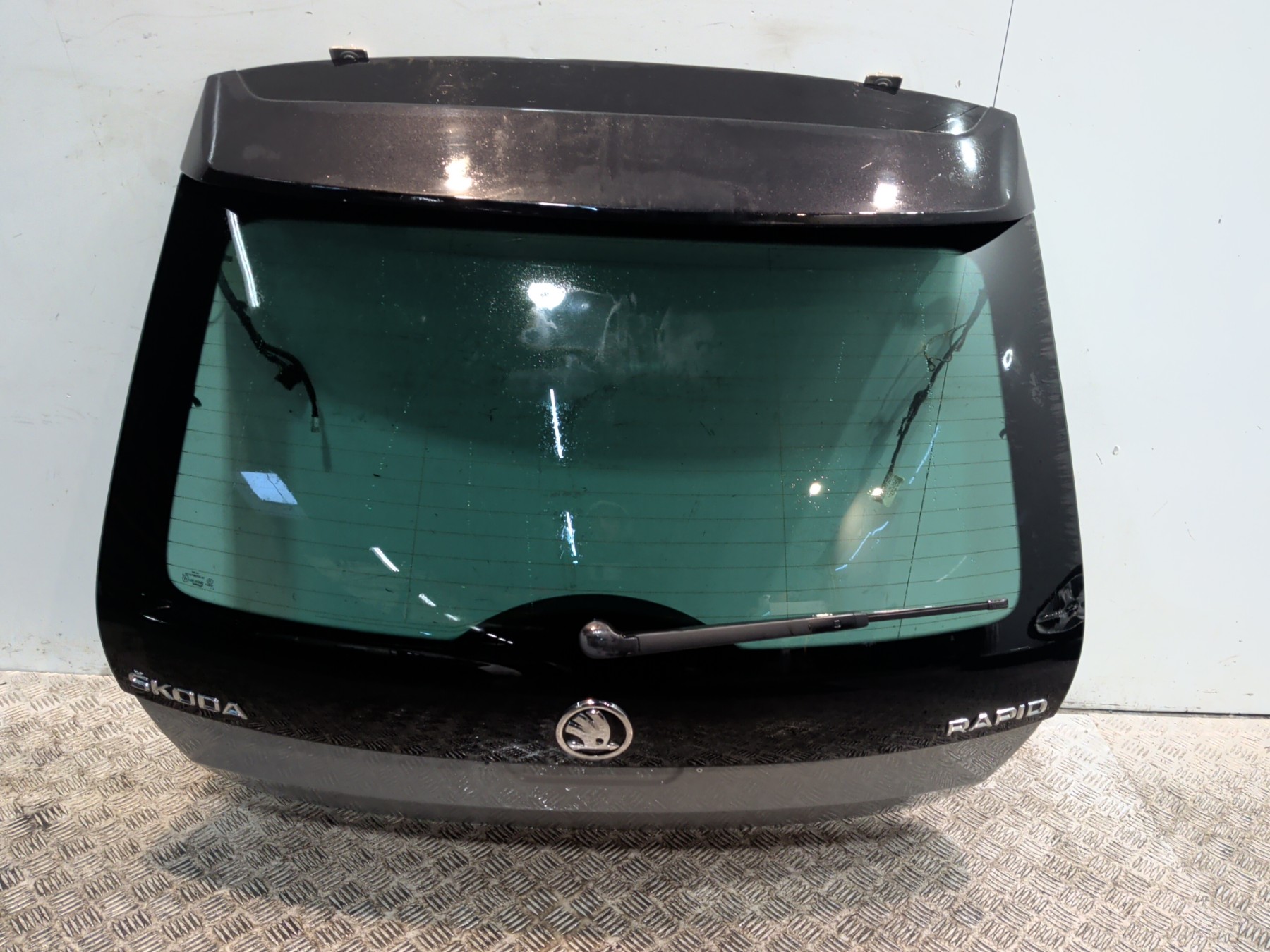 Malle/Hayon arriere skoda rapid spaceback phase 2