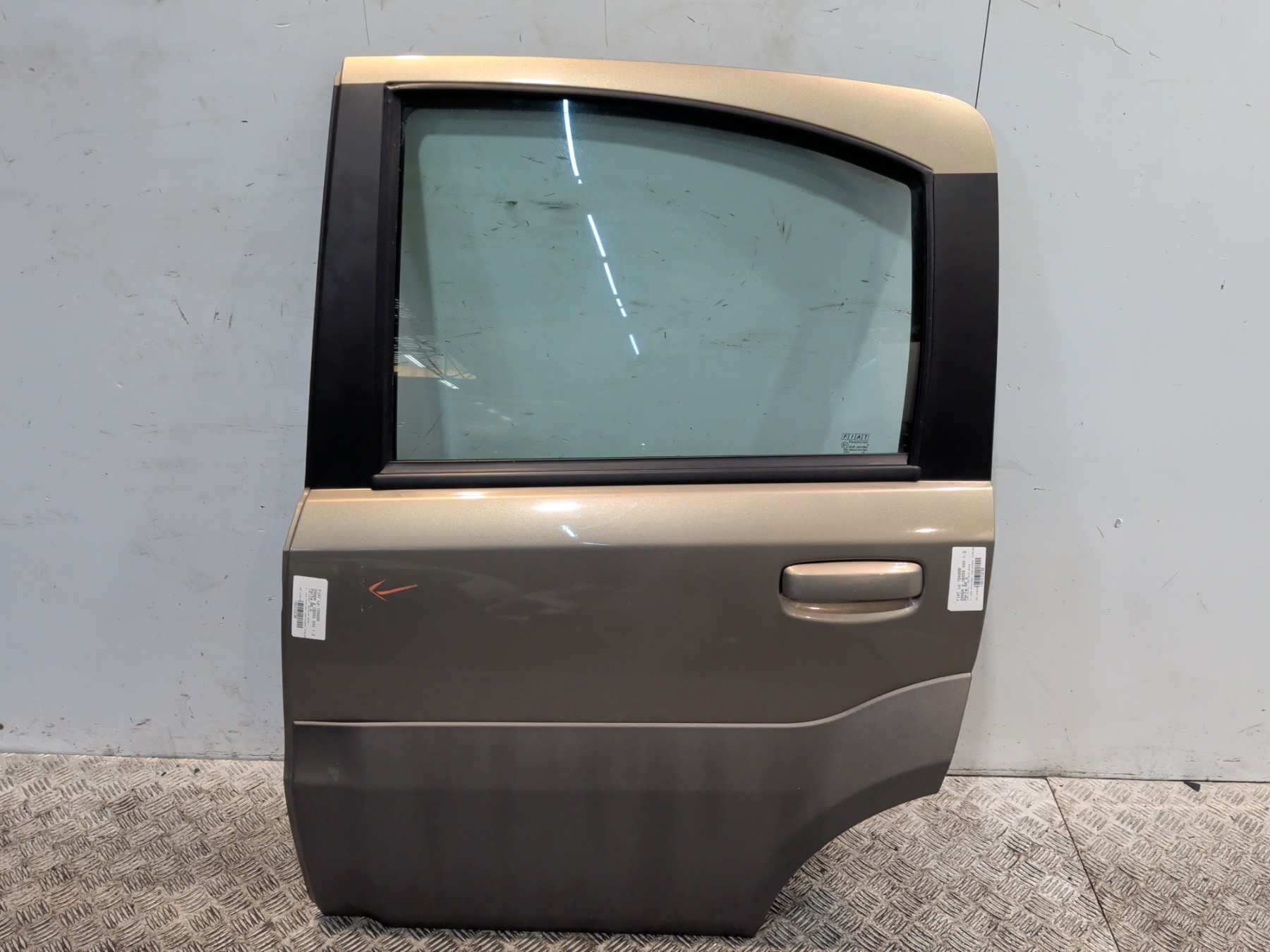 Porte arriere gauche fiat panda 2
