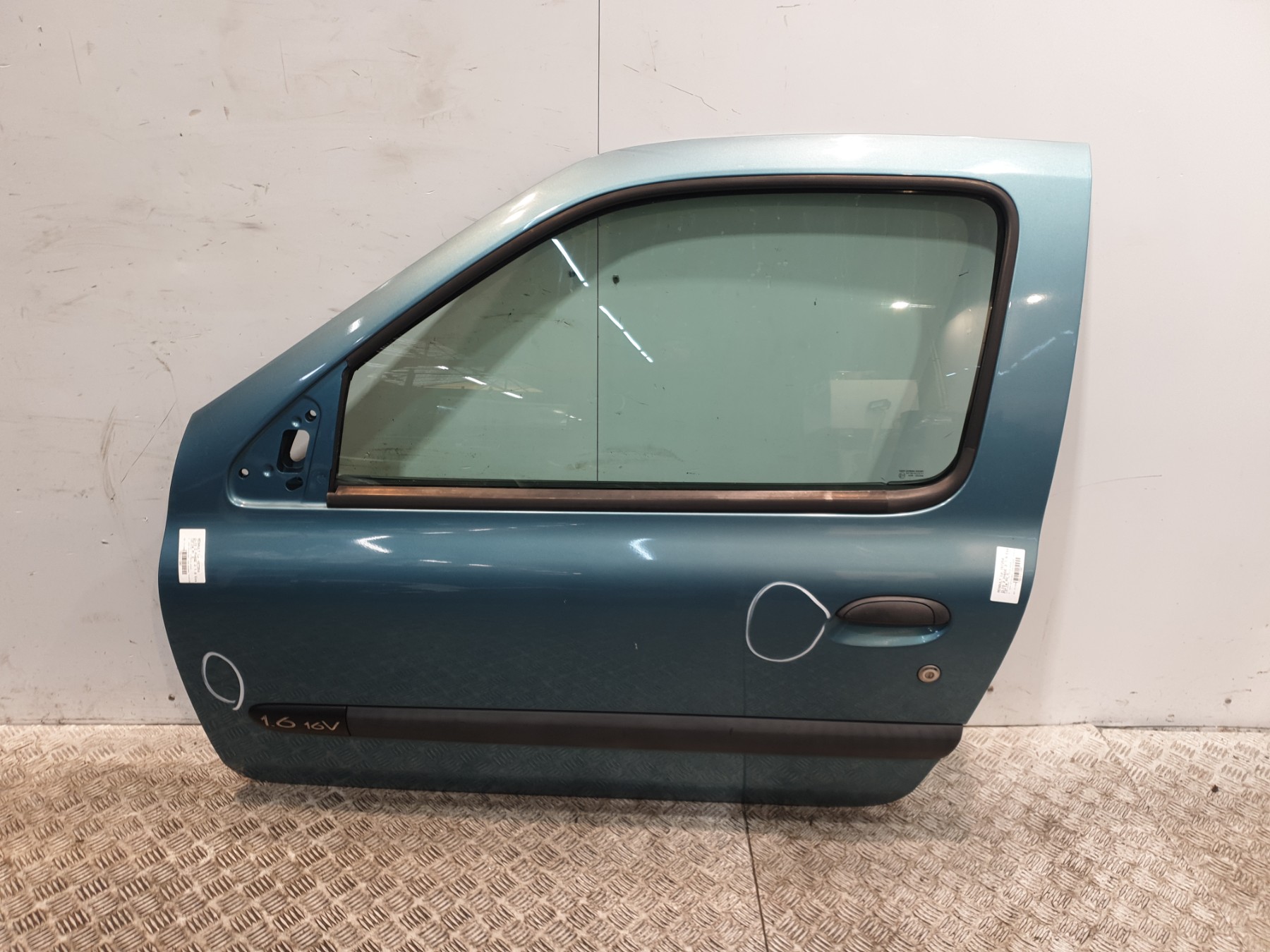 Porte avant gauche renault clio 2 phase 2