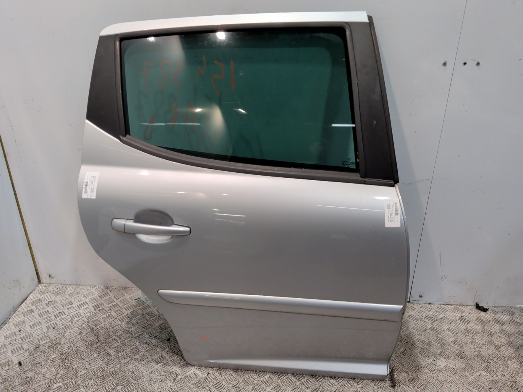 Porte arriere droit peugeot 207 phase 1 break