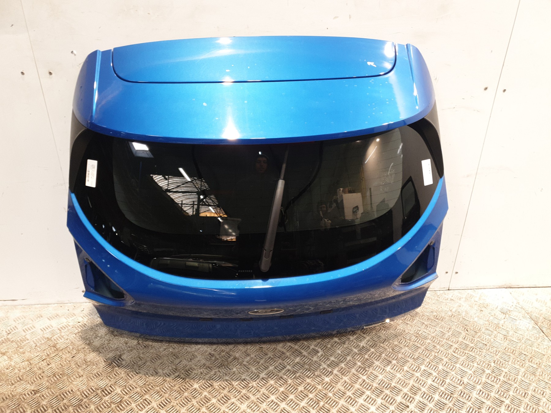 Malle/Hayon arriere ford puma 2 phase 1