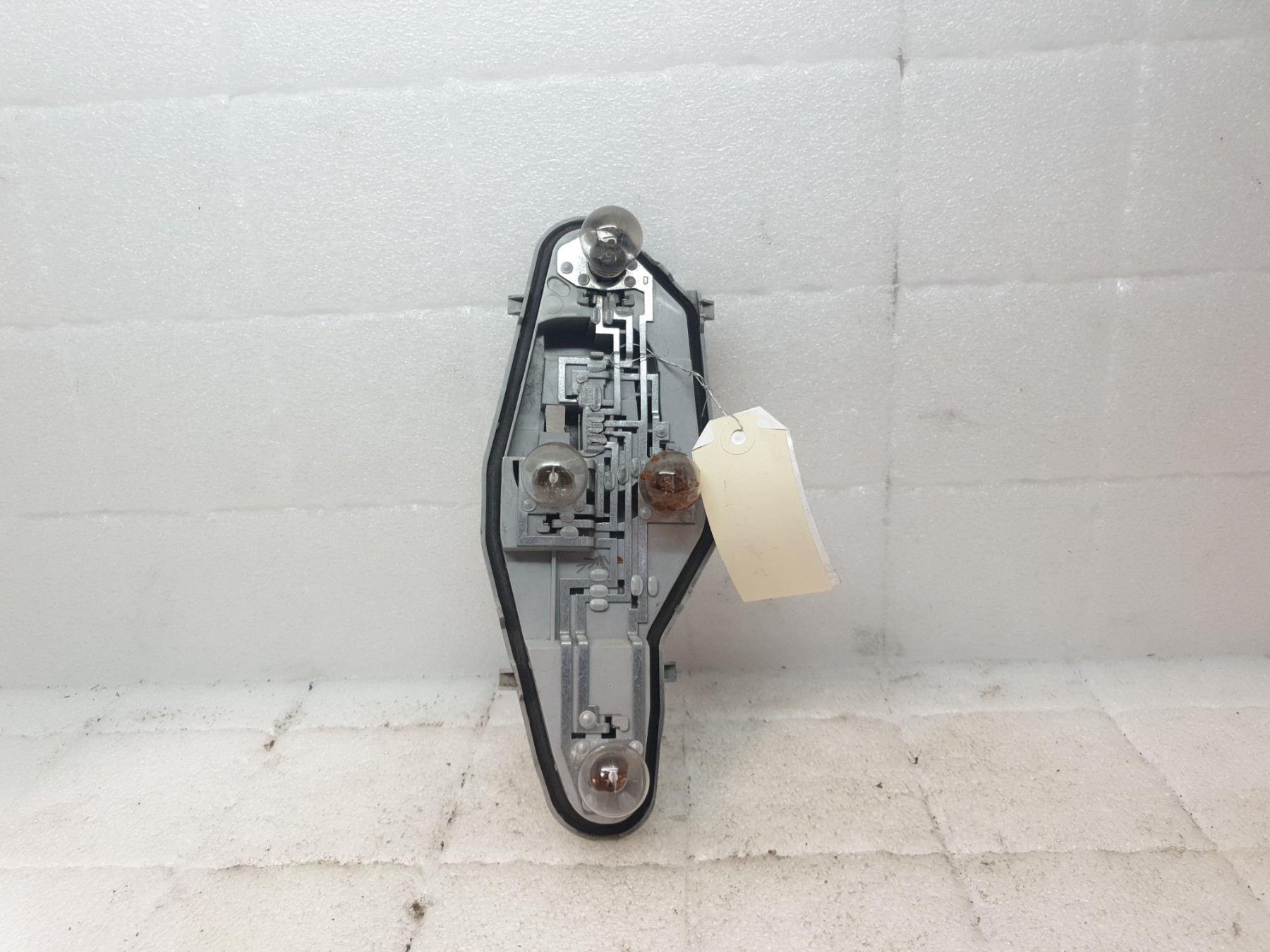 Platine feu arriere droit citroen berlingo 2 phase 1