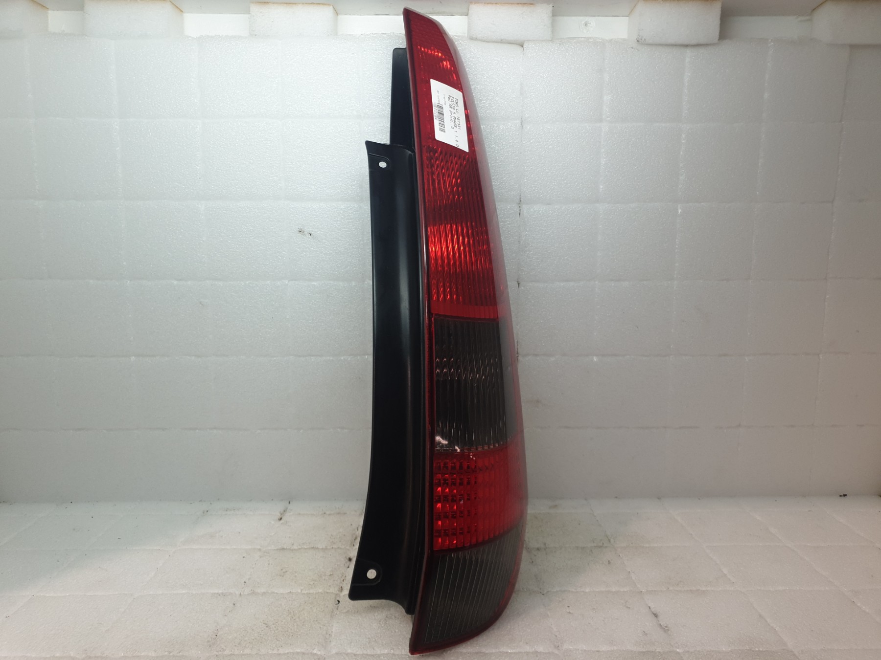 Feu arriere principal droit (feux) ford fiesta 5 phase 1