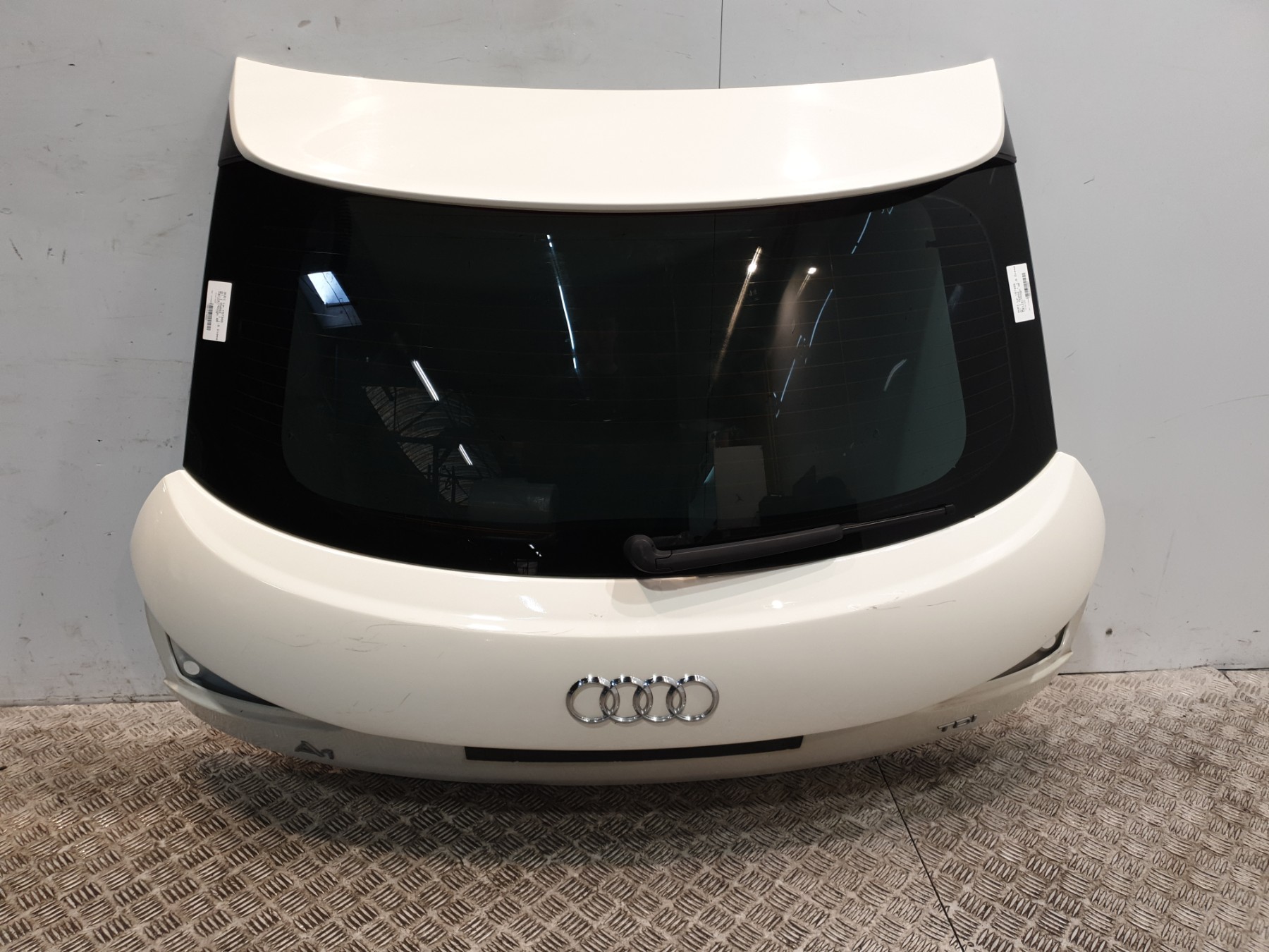 Malle/Hayon arriere audi a1 1 phase 1