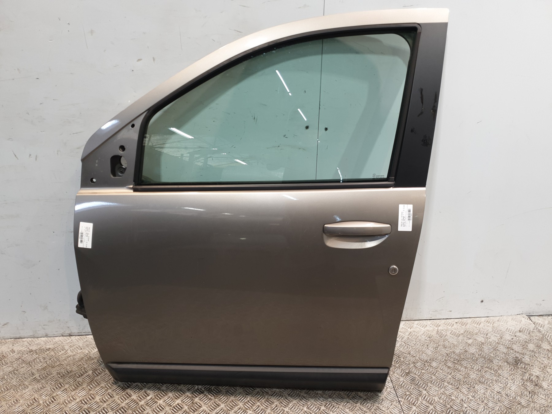 Porte avant gauche dacia lodgy phase 1