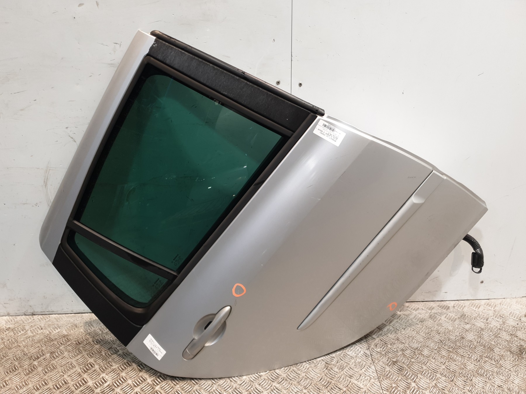 Porte arriere droit renault clio 3 phase 2 break