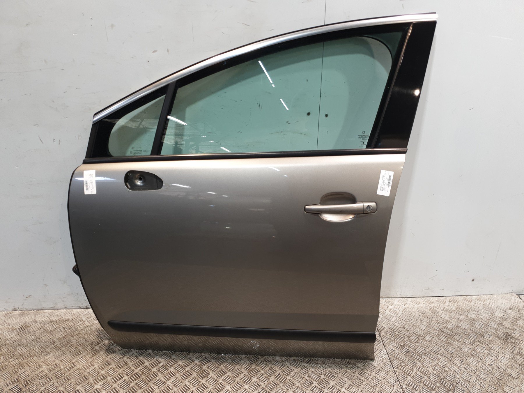 Porte avant gauche peugeot 3008 1 phase 1