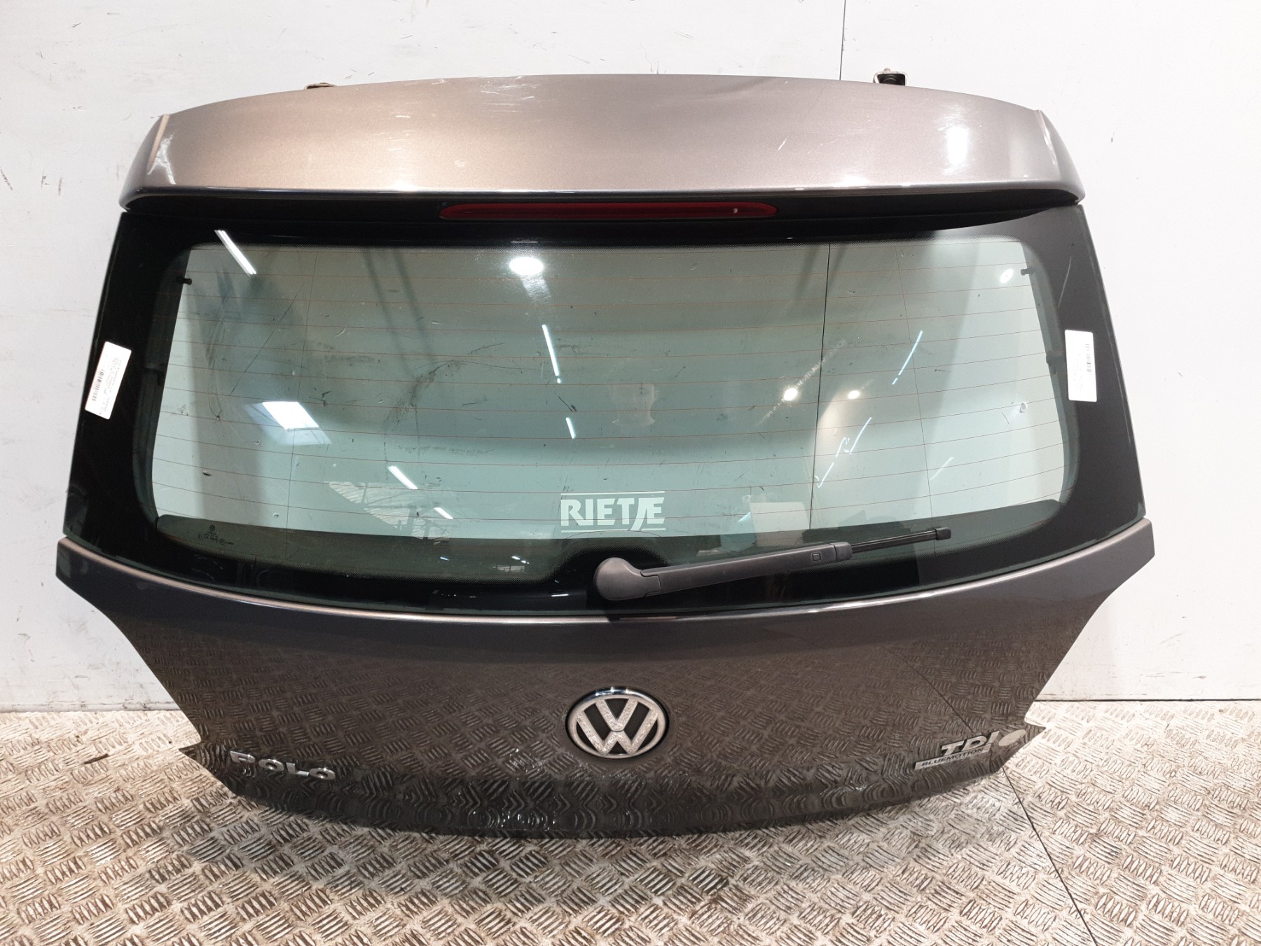 Malle/Hayon arriere volkswagen polo 5 phase 1