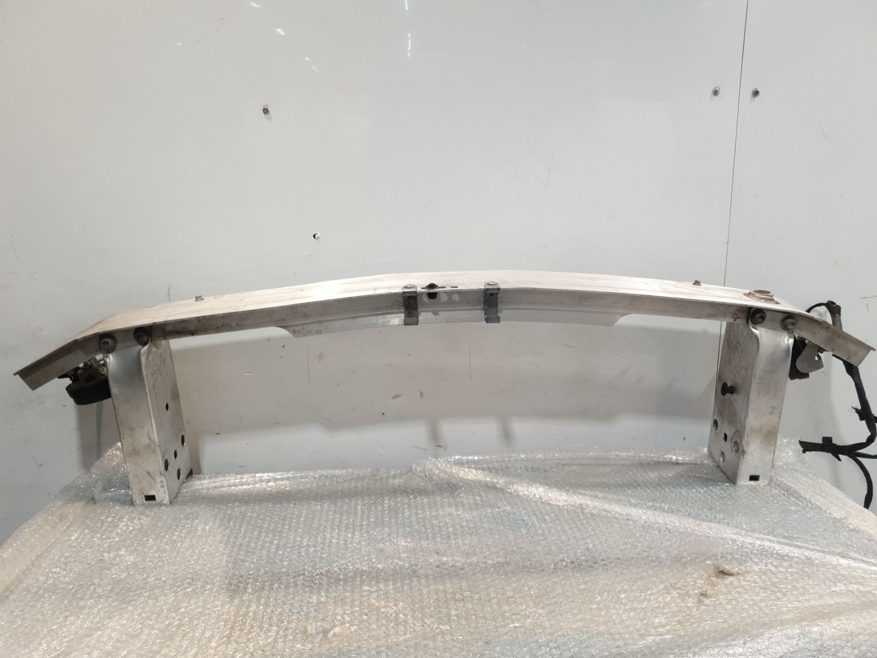 Renfort pare choc avant (traverse) mercedes classe a 177 phase 1