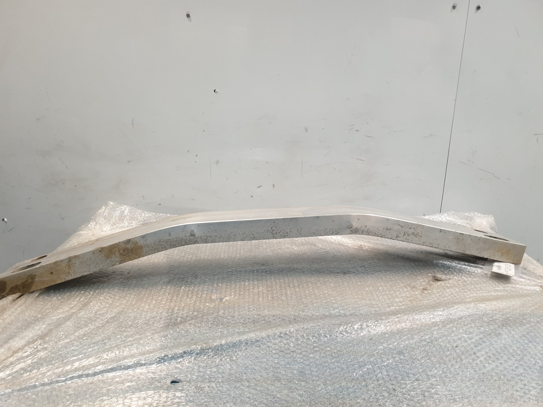 Renfort pare choc arriere (traverse) lexus rx 4 phase 1