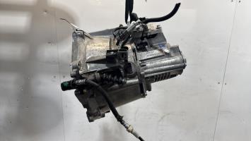 Boite de vitesses peugeot 208 2