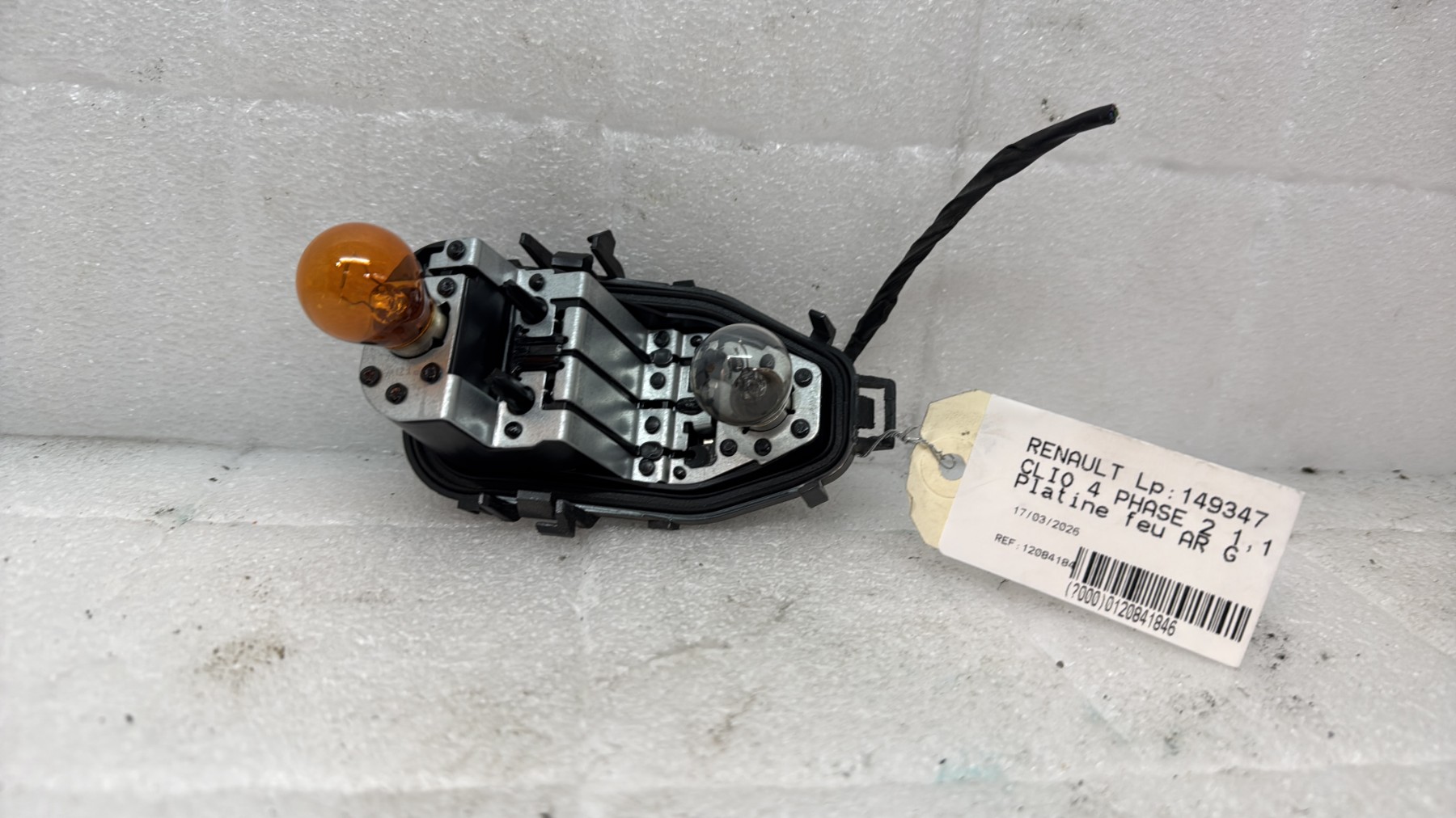 Platine feu arriere gauche renault clio 4 phase 2
