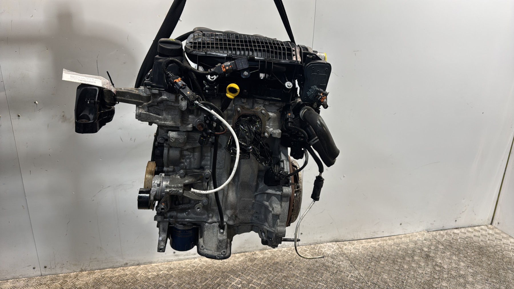 Moteur peugeot 208 1 phase 1