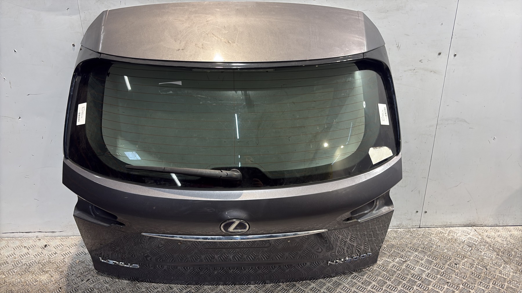 Malle/Hayon arriere lexus nx 1 phase 1