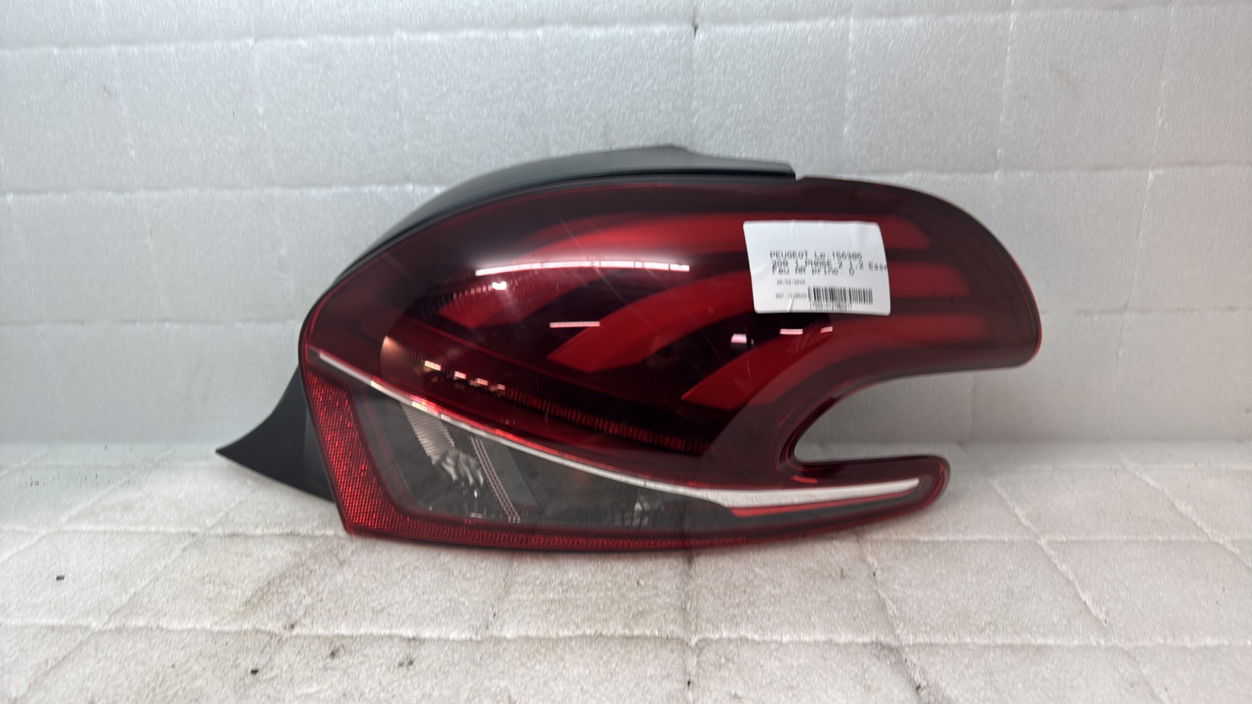 Feu arriere principal droit (feux) peugeot 208 1 phase 2