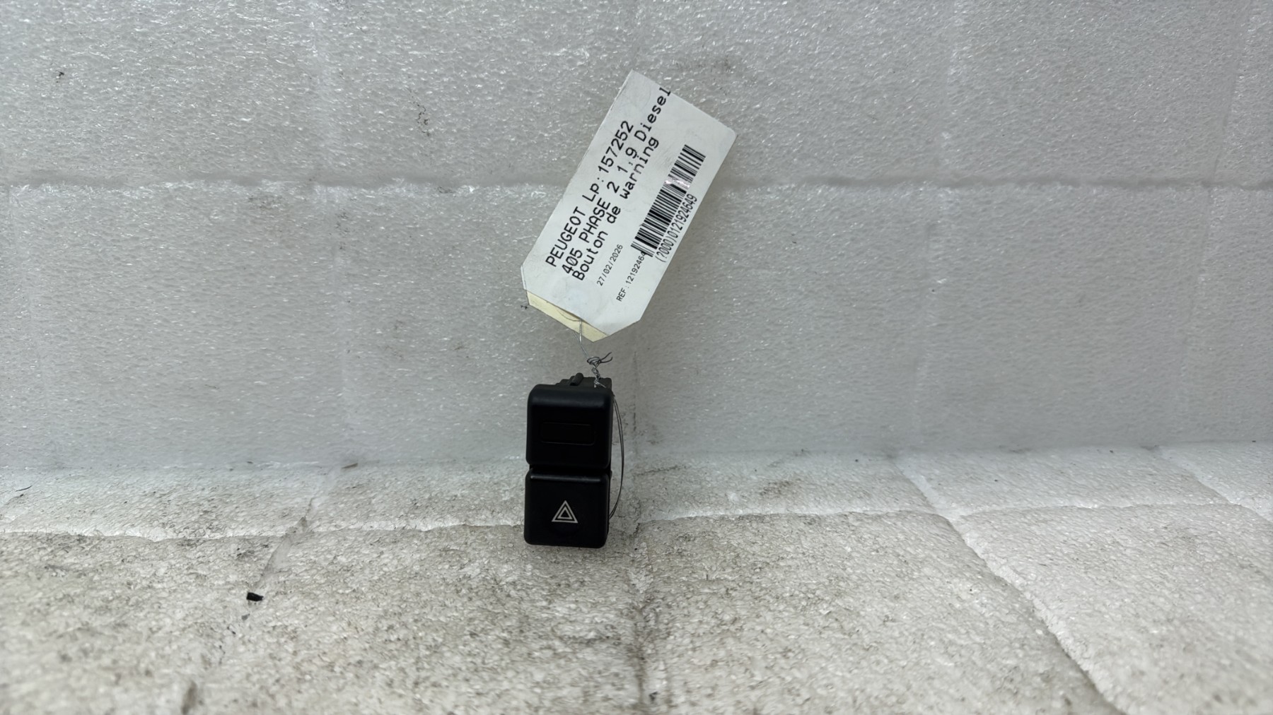 Bouton de warning peugeot 405 phase 2