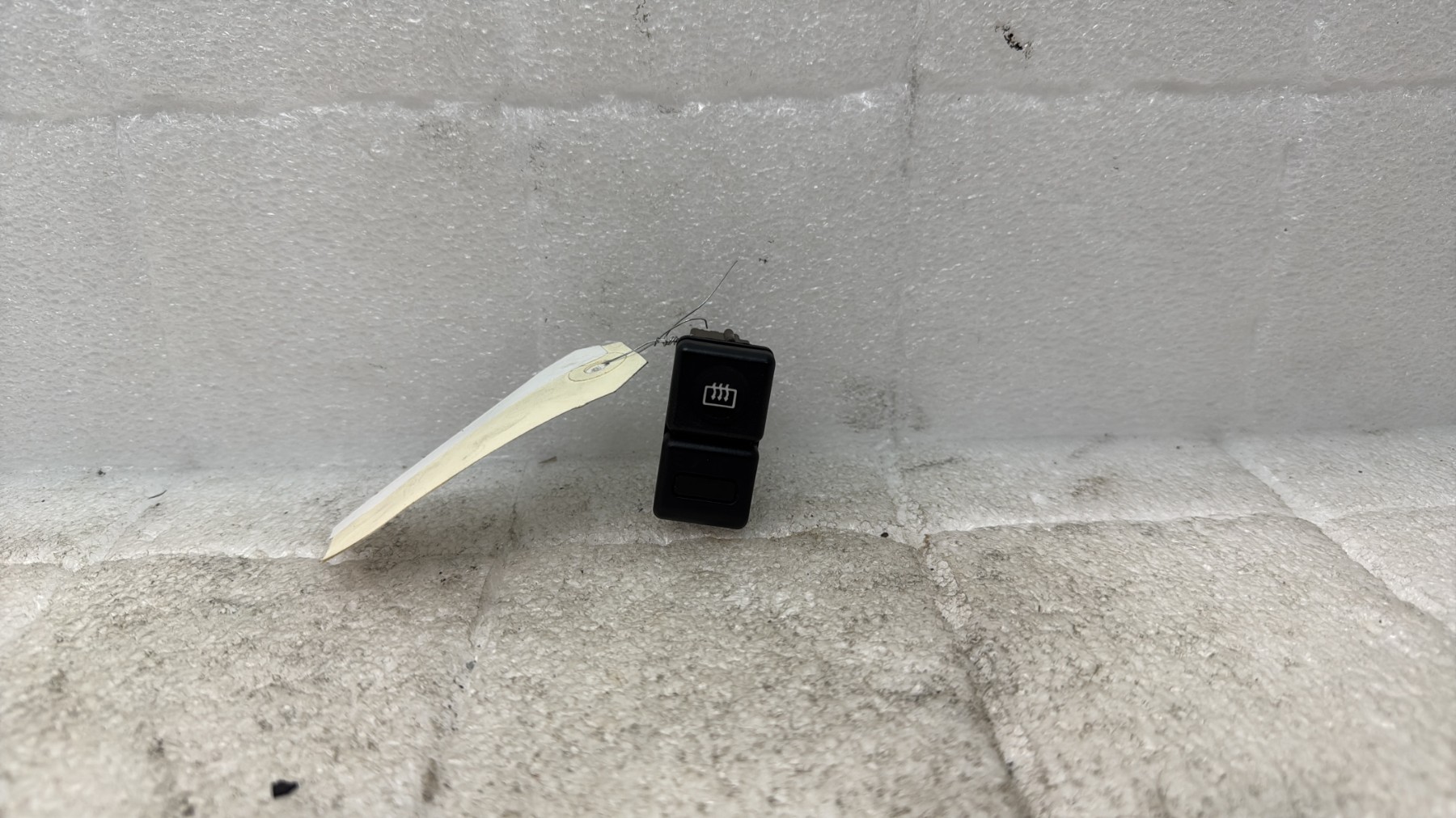 Bouton/Interrupteur peugeot 405 phase 2