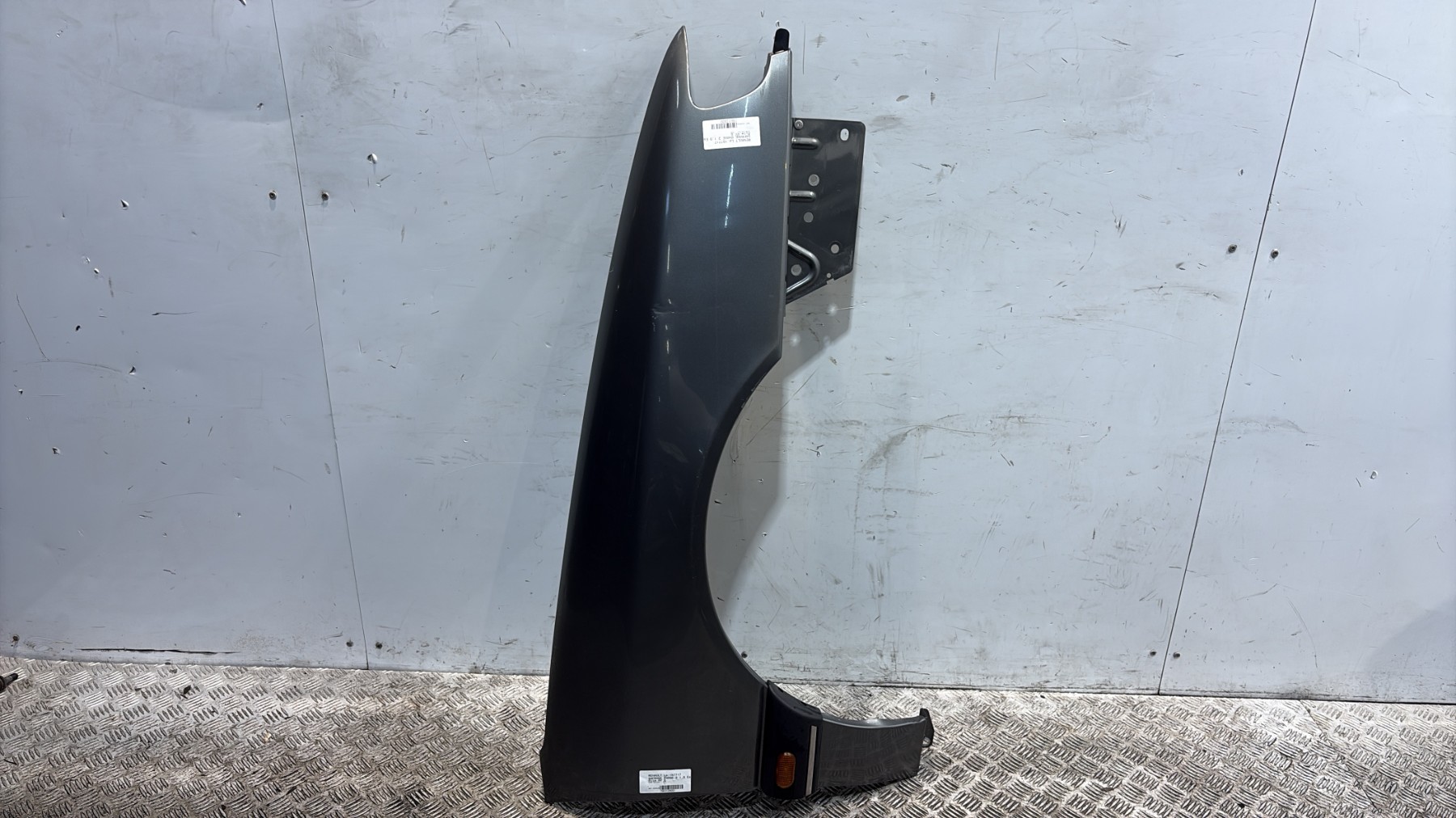 Aile avant gauche renault safrane phase 2