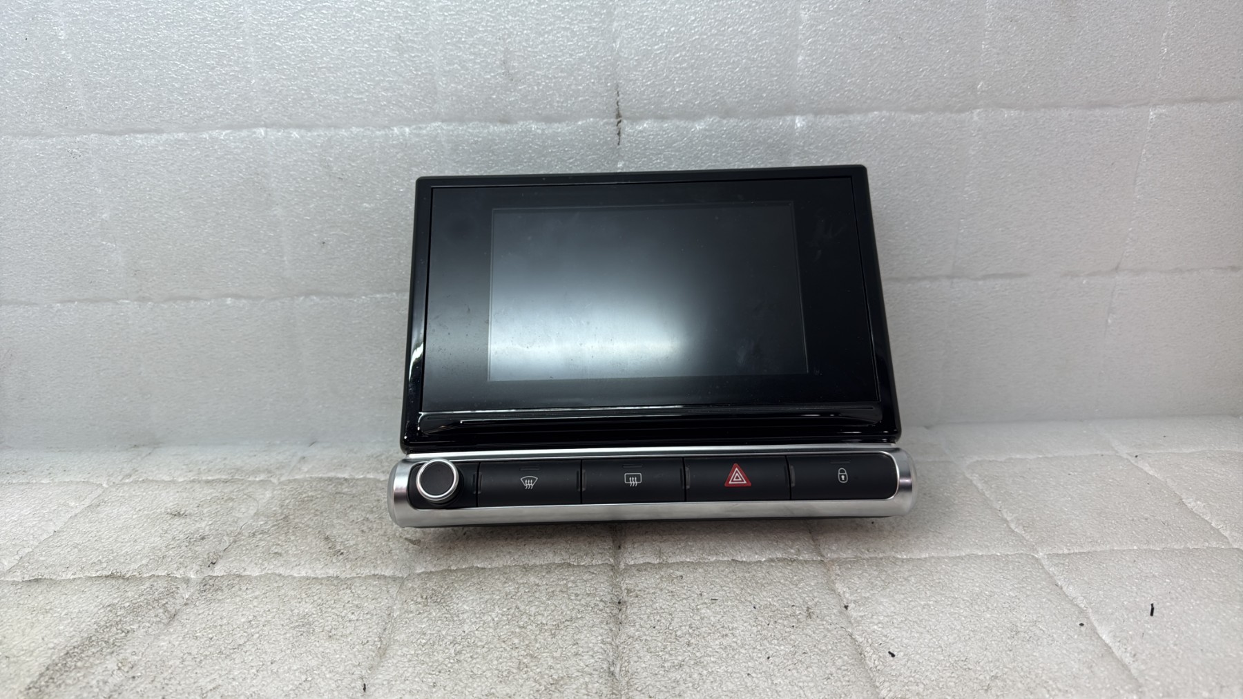 Ecran GPS citroen c3 3 phase 1