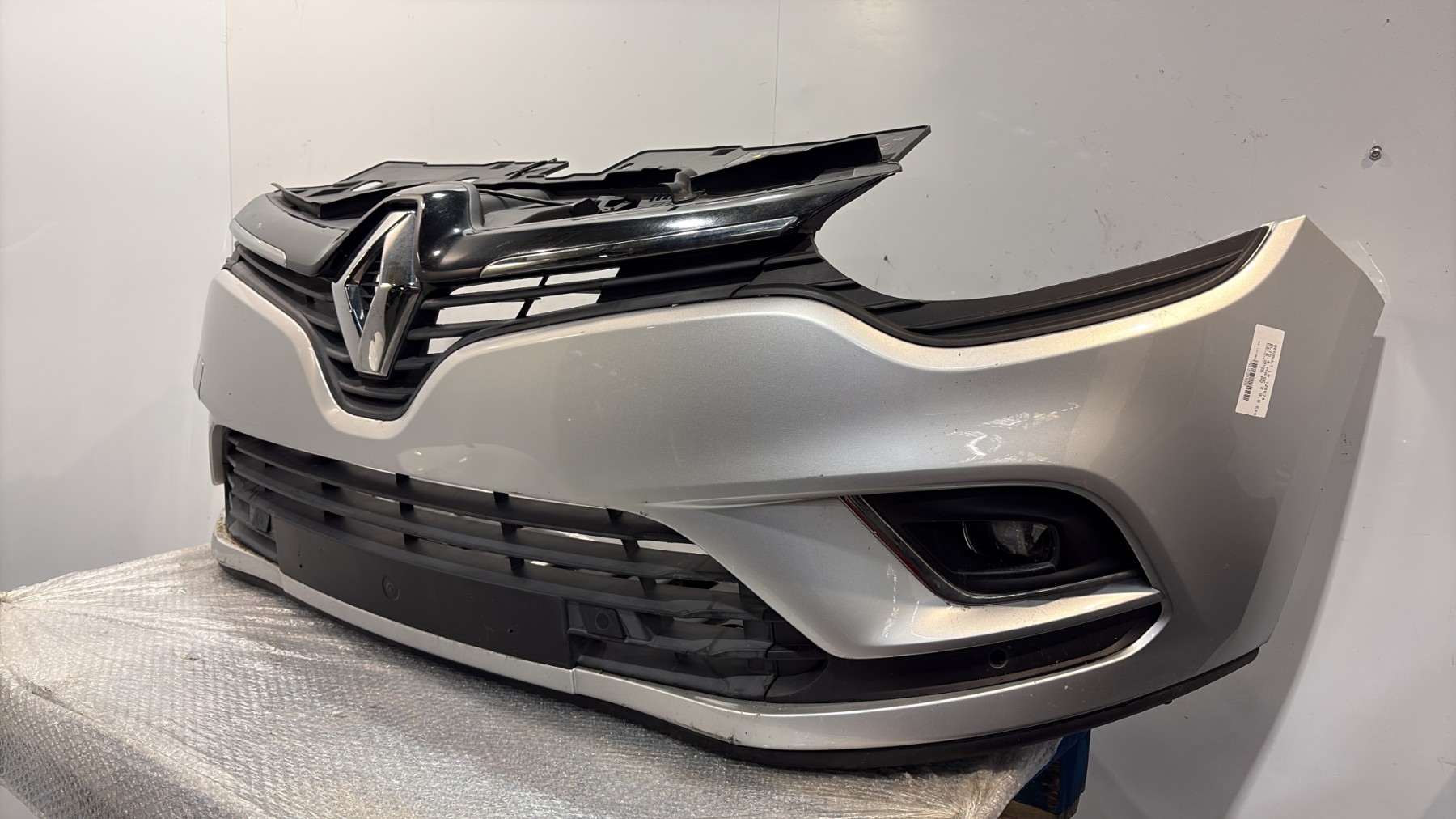 Pare choc avant renault clio 4 phase 2