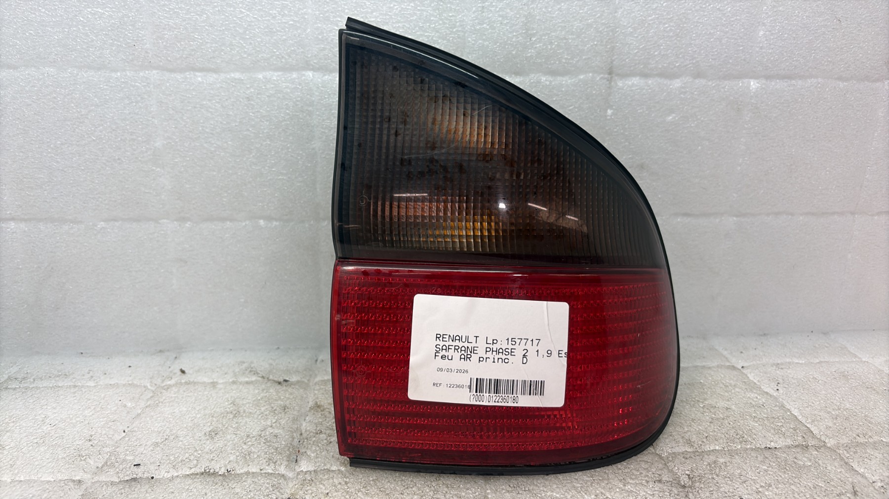 Feu arriere principal droit (feux) renault safrane phase 2