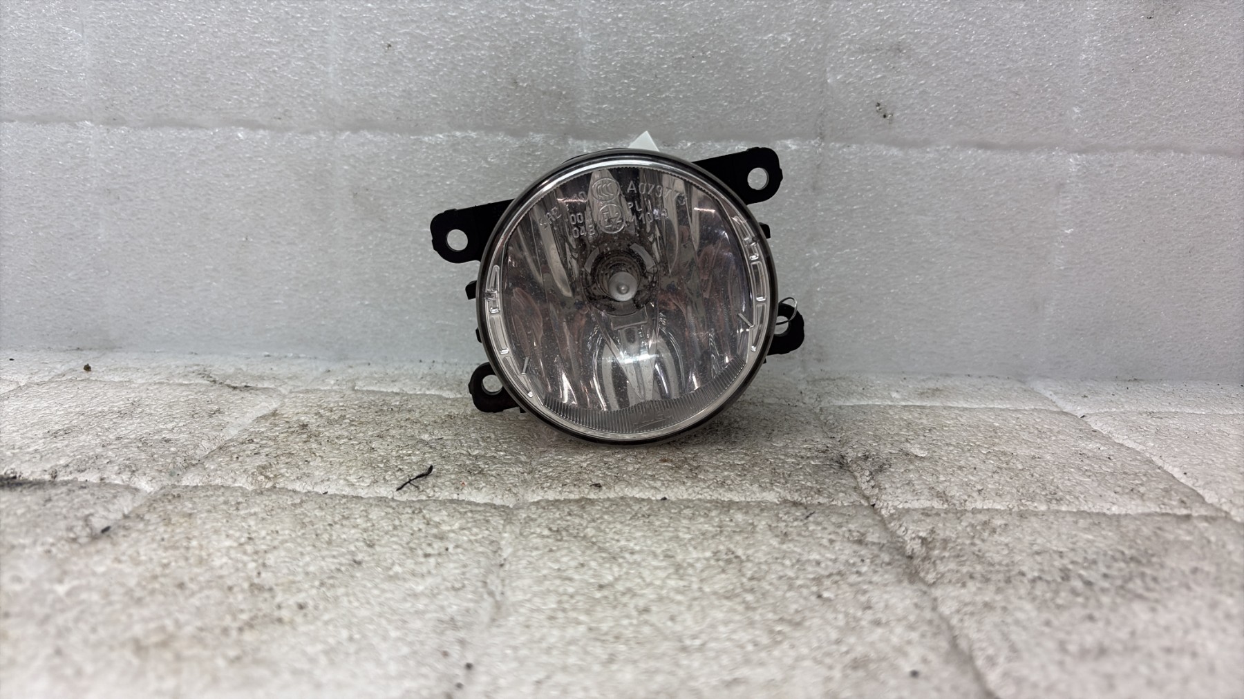 Anti brouillard droit (feux) renault clio 4 phase 1