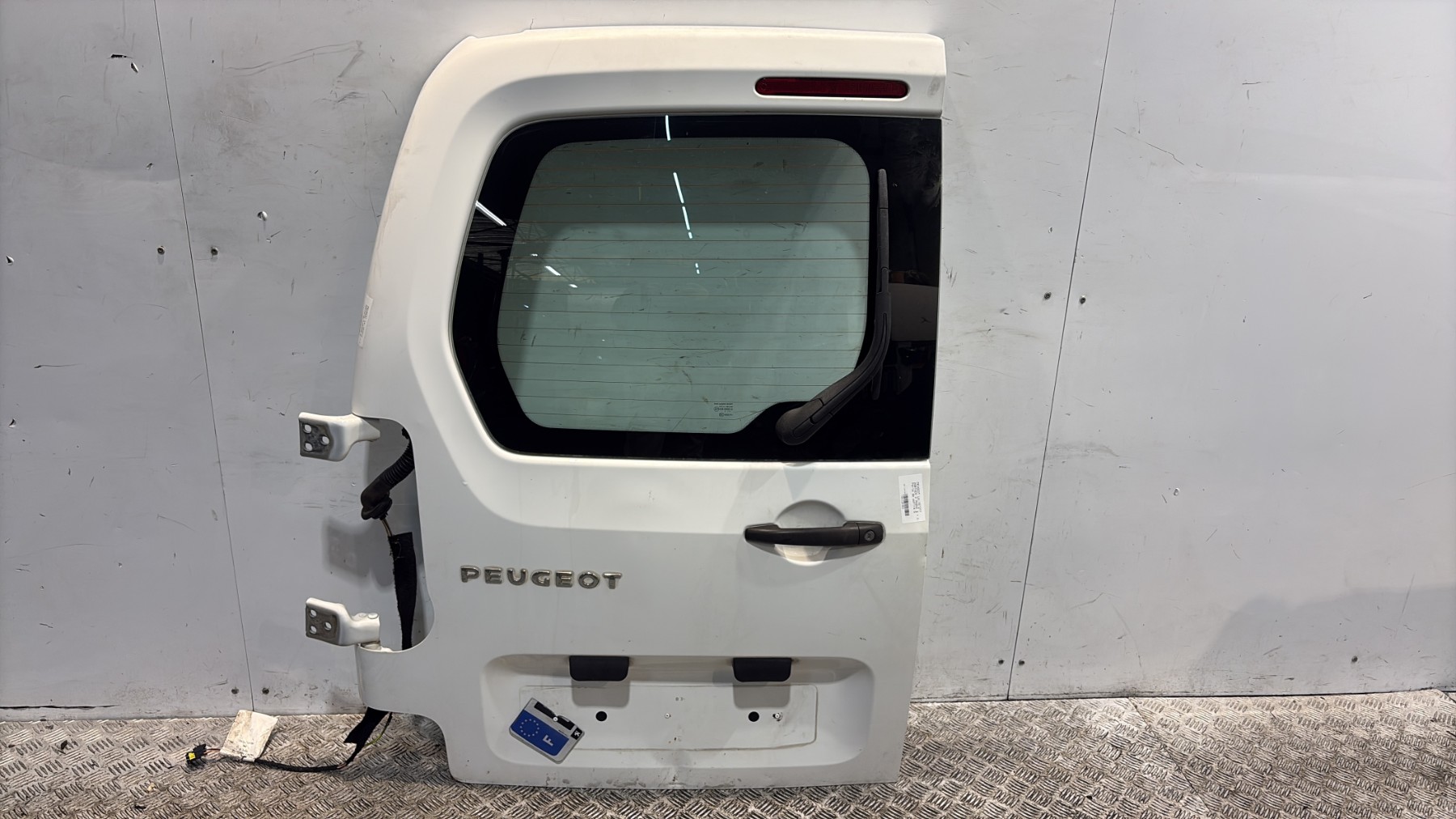 Porte de coffre gauche peugeot partner 2 phase 2