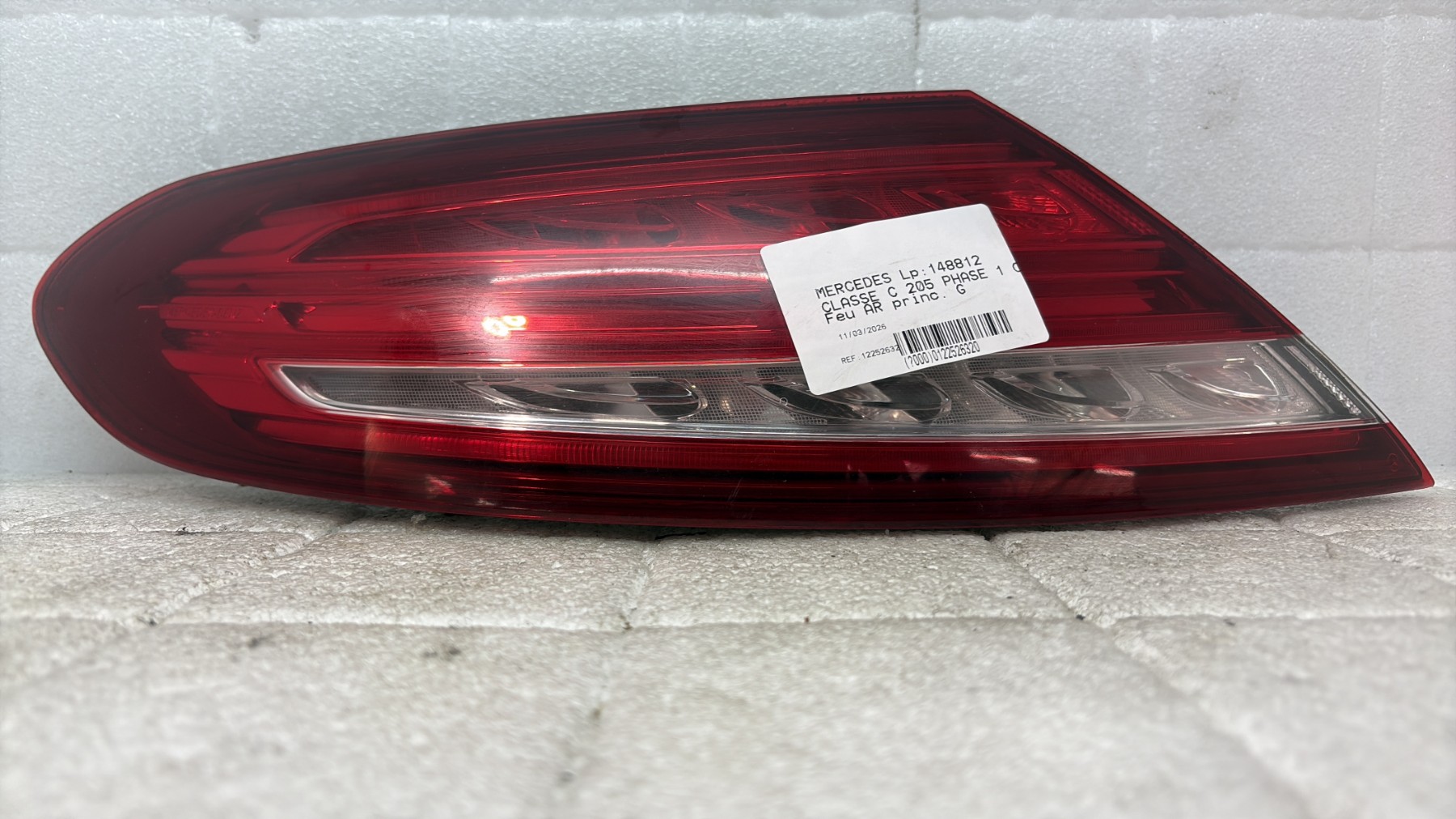 Feu arriere principal gauche (feux) mercedes classe c 205 phase 1 coupe